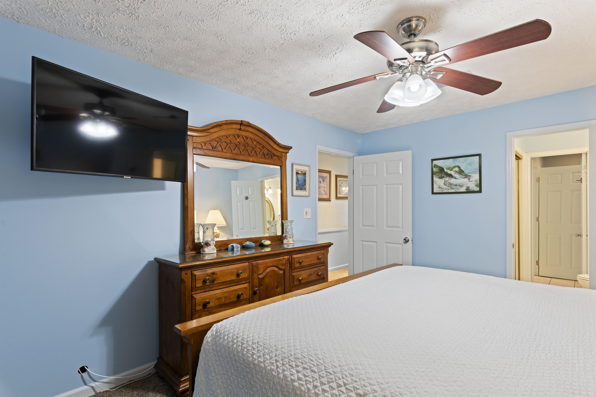 Coral Reef Club 28 14