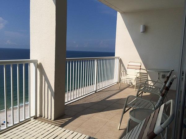 Island Tower 1802 14