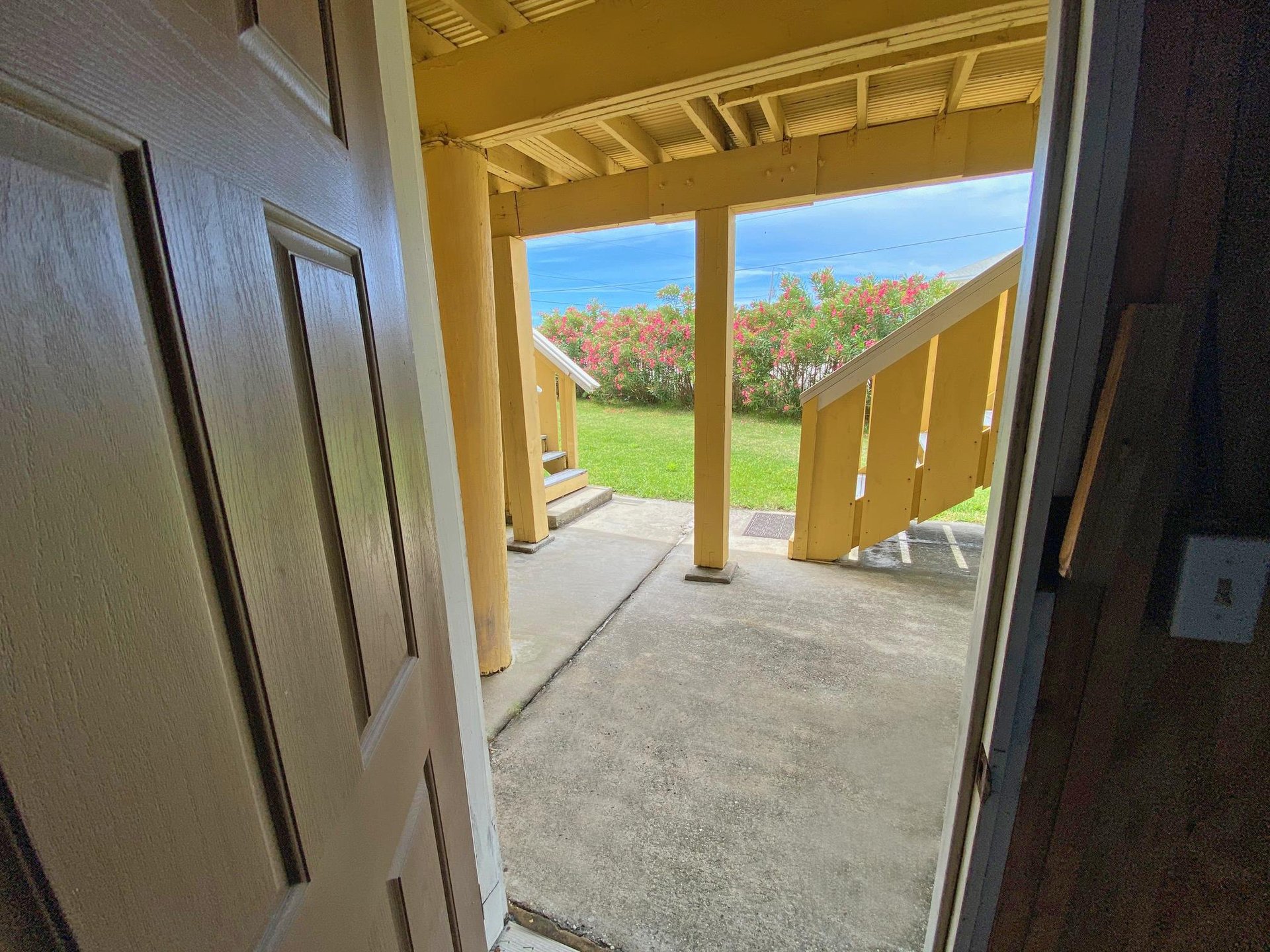 Regency Cabanas C1 28