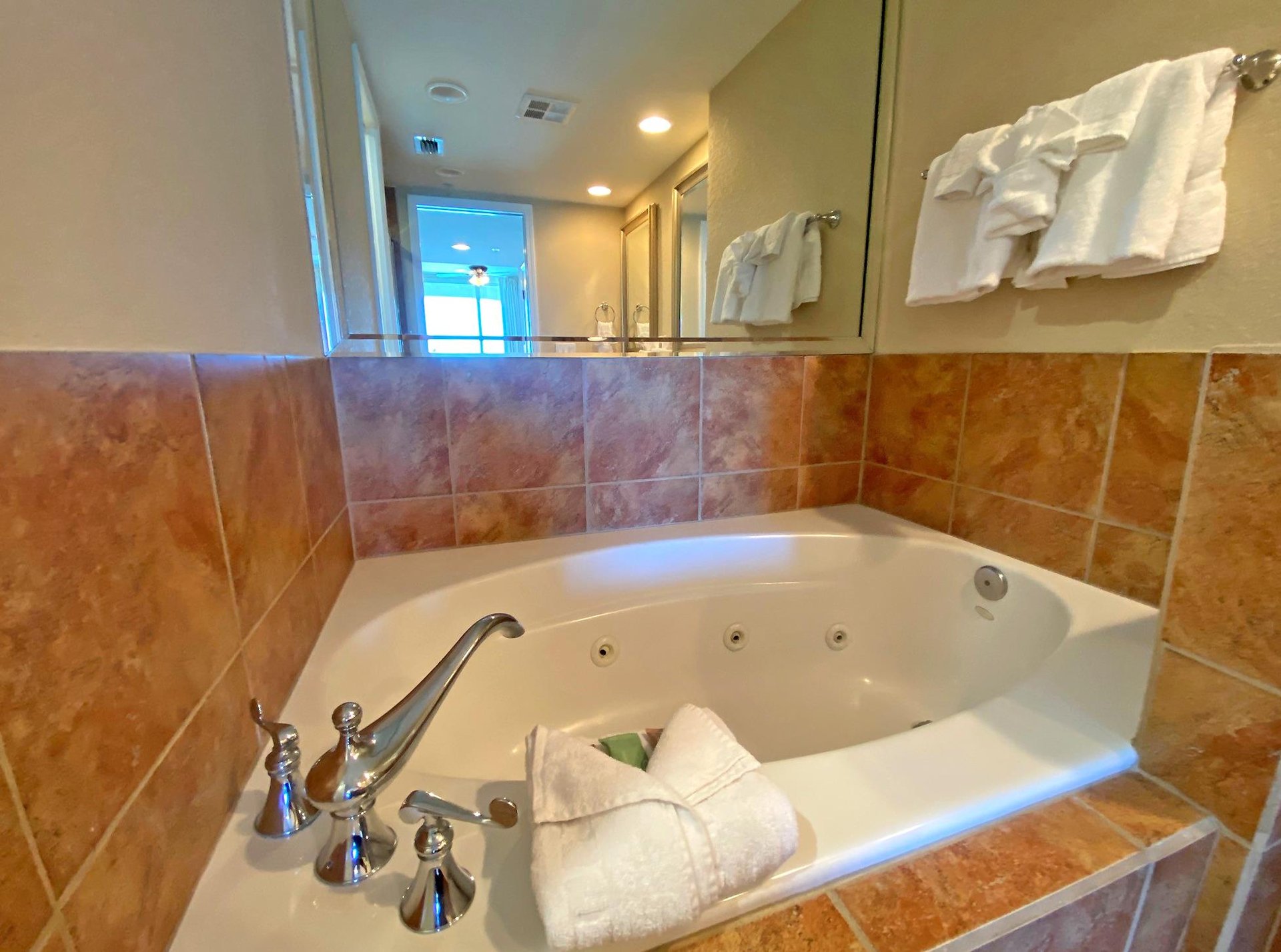 Portofino Resort 1502  5 21