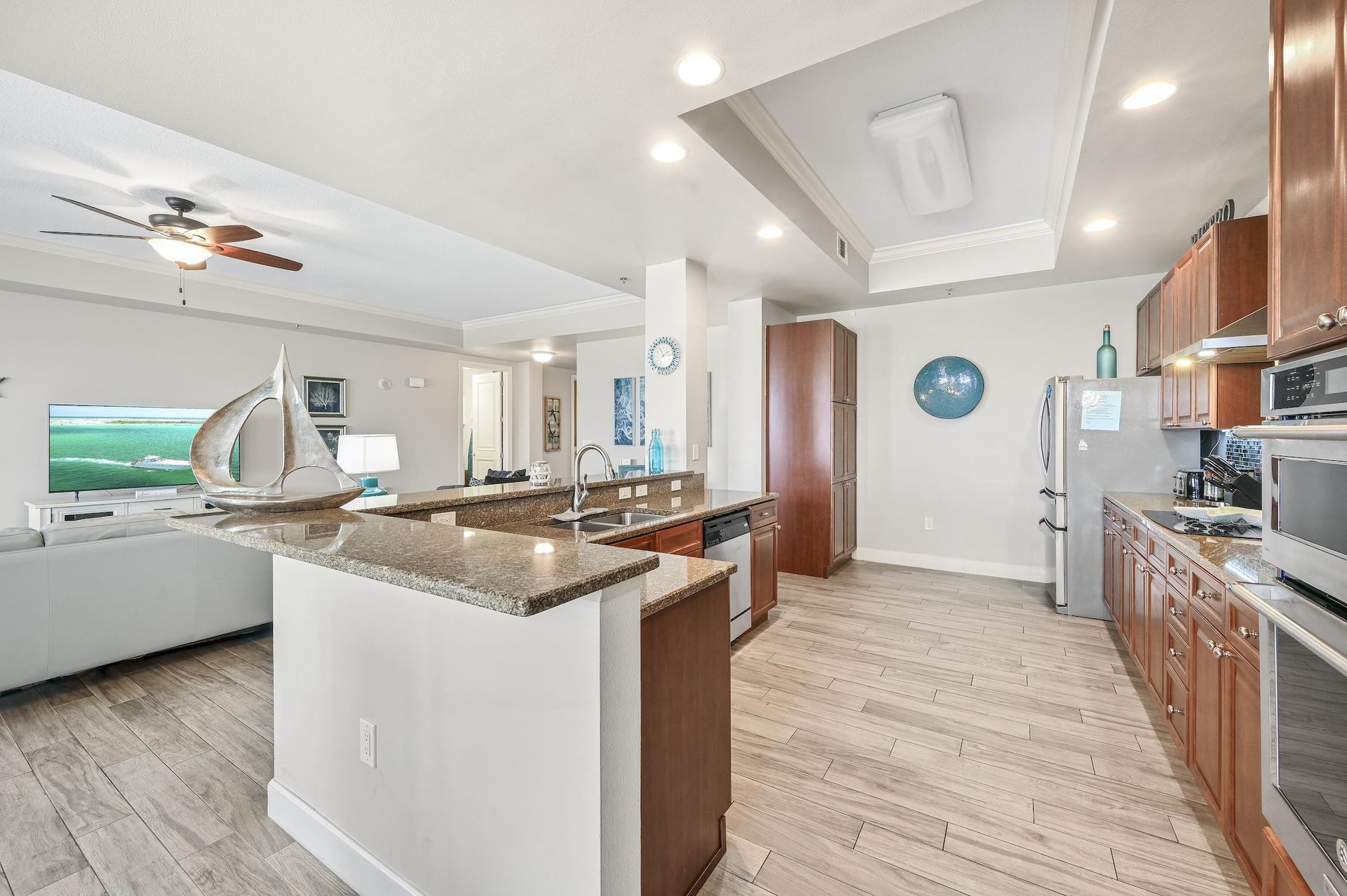 Harbor Landing 602A 10