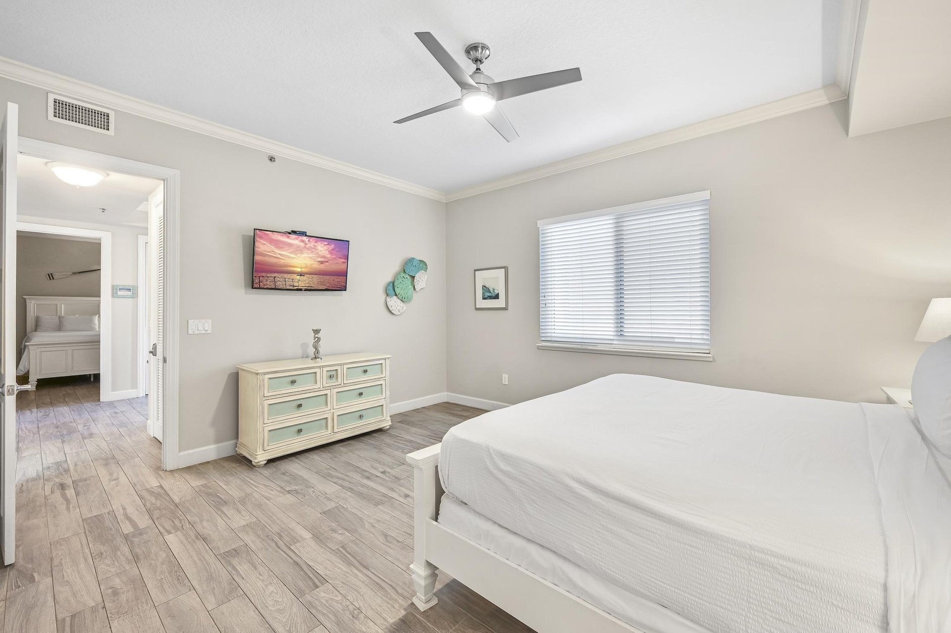 Harbor Landing 602A 27