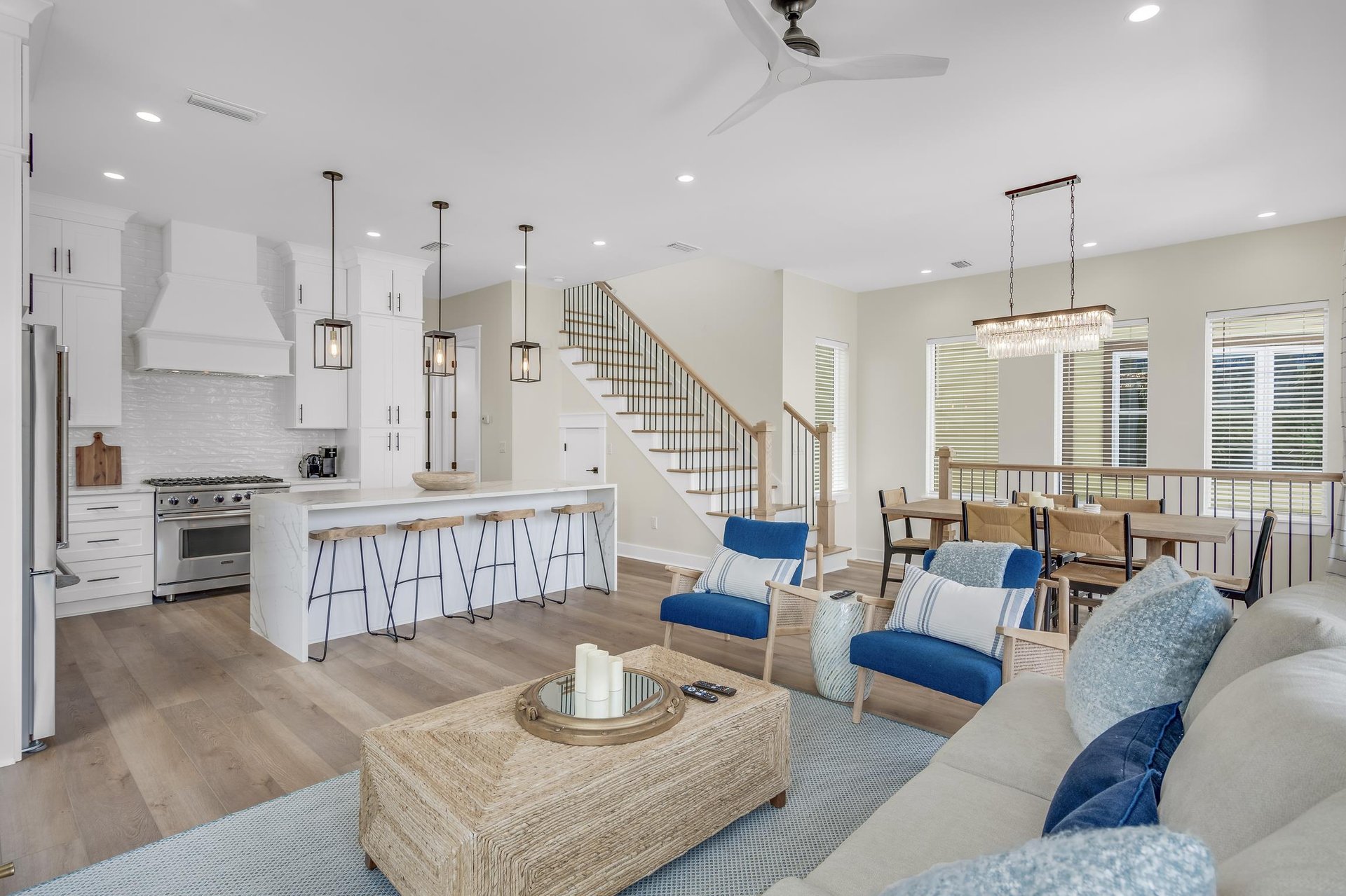 Beach Paradise Manor at Destin Pointe Resort 1