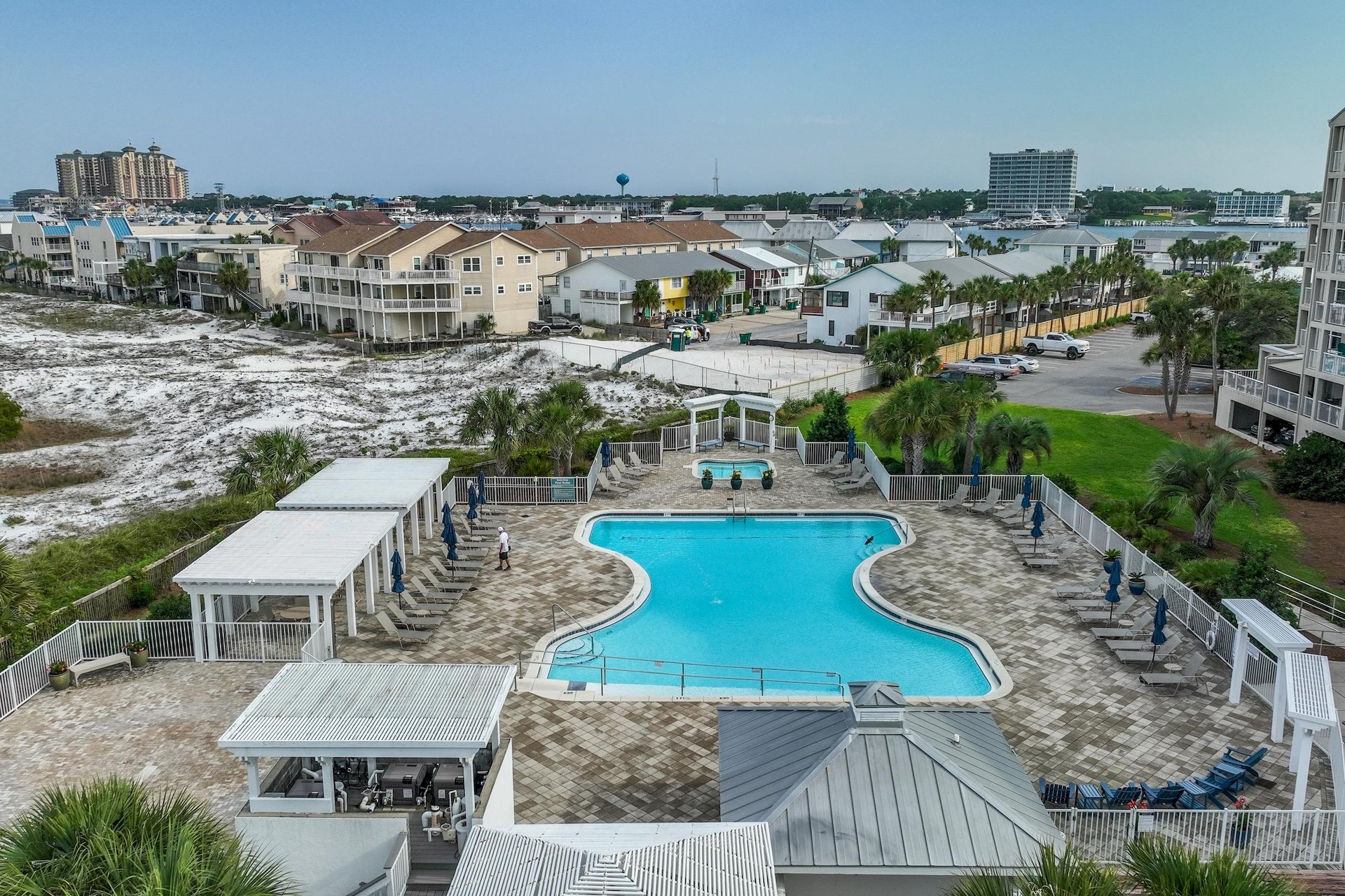 Beach Paradise Manor at Destin Pointe Resort 49
