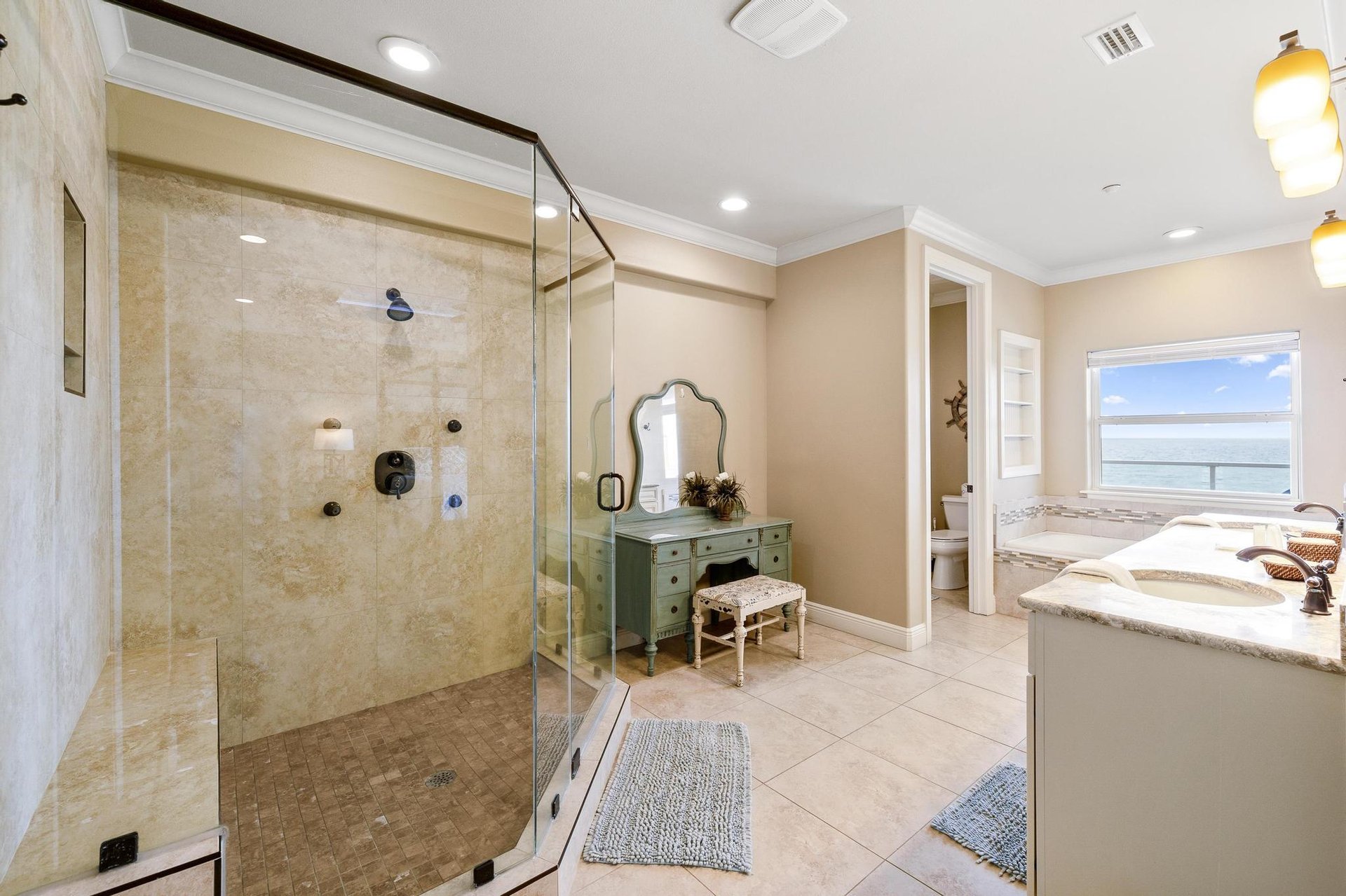 Regency Cabanas B1 26