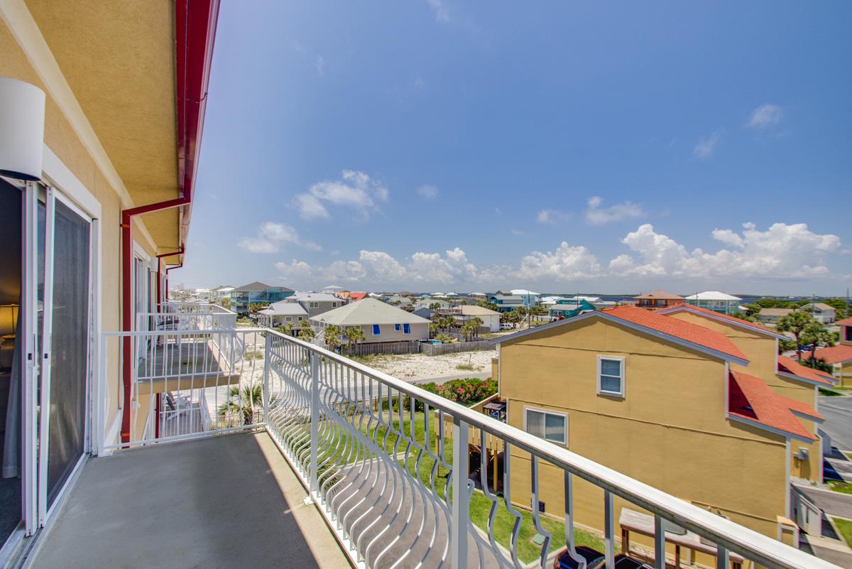 Regency Cabanas B6 40