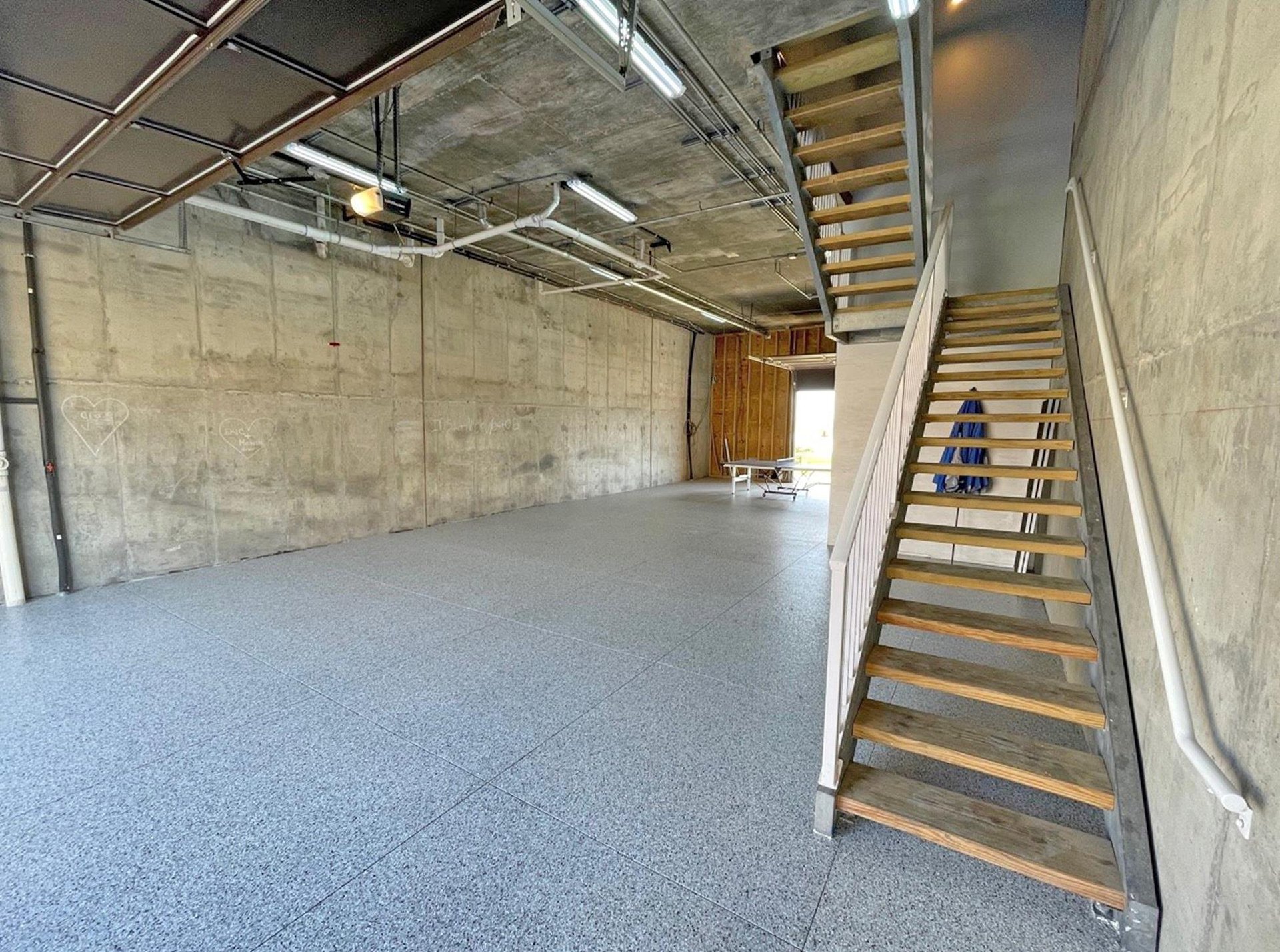 Regency Cabanas B6 51