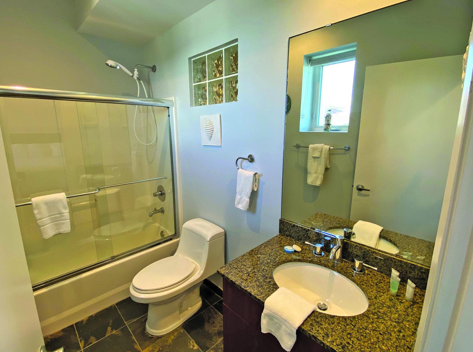 Ariola 1013  Sunshine Beach House 38