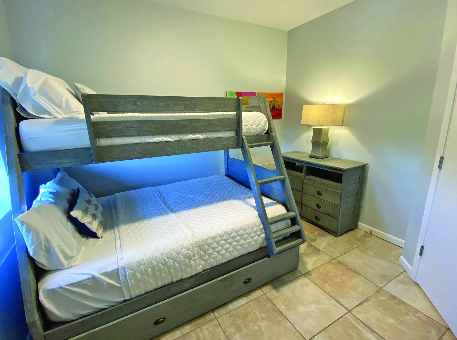 Ariola 1013  Sunshine Beach House 41