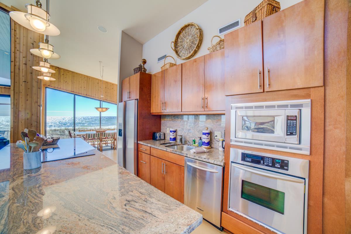 Ensenada Cinco 1736 14