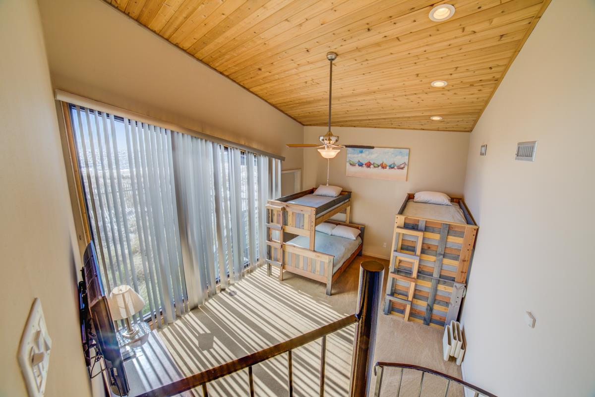 Ensenada Cinco 1736 16