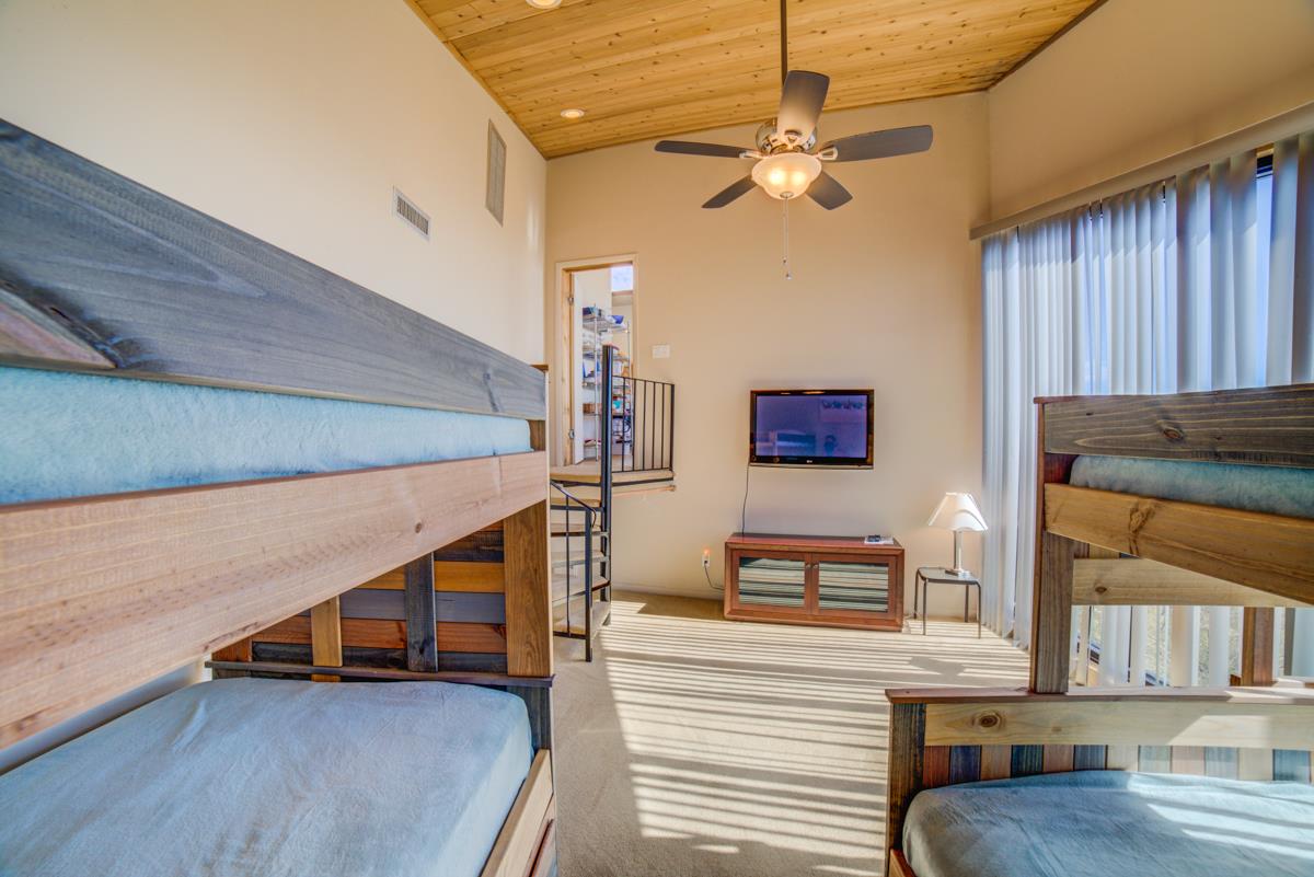 Ensenada Cinco 1736 19