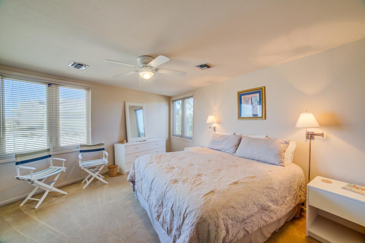 Ensenada Cinco 1736 27