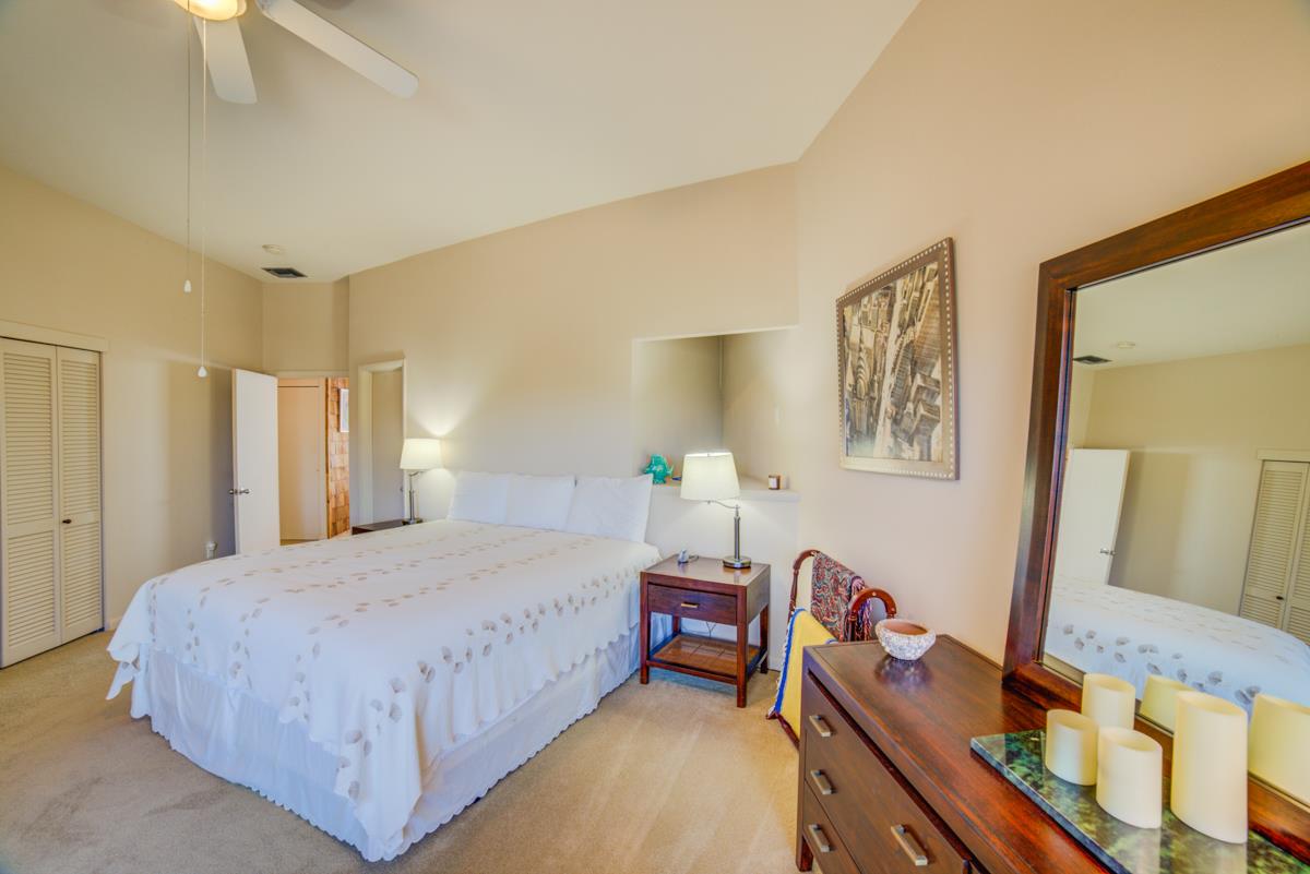 Ensenada Cinco 1736 38