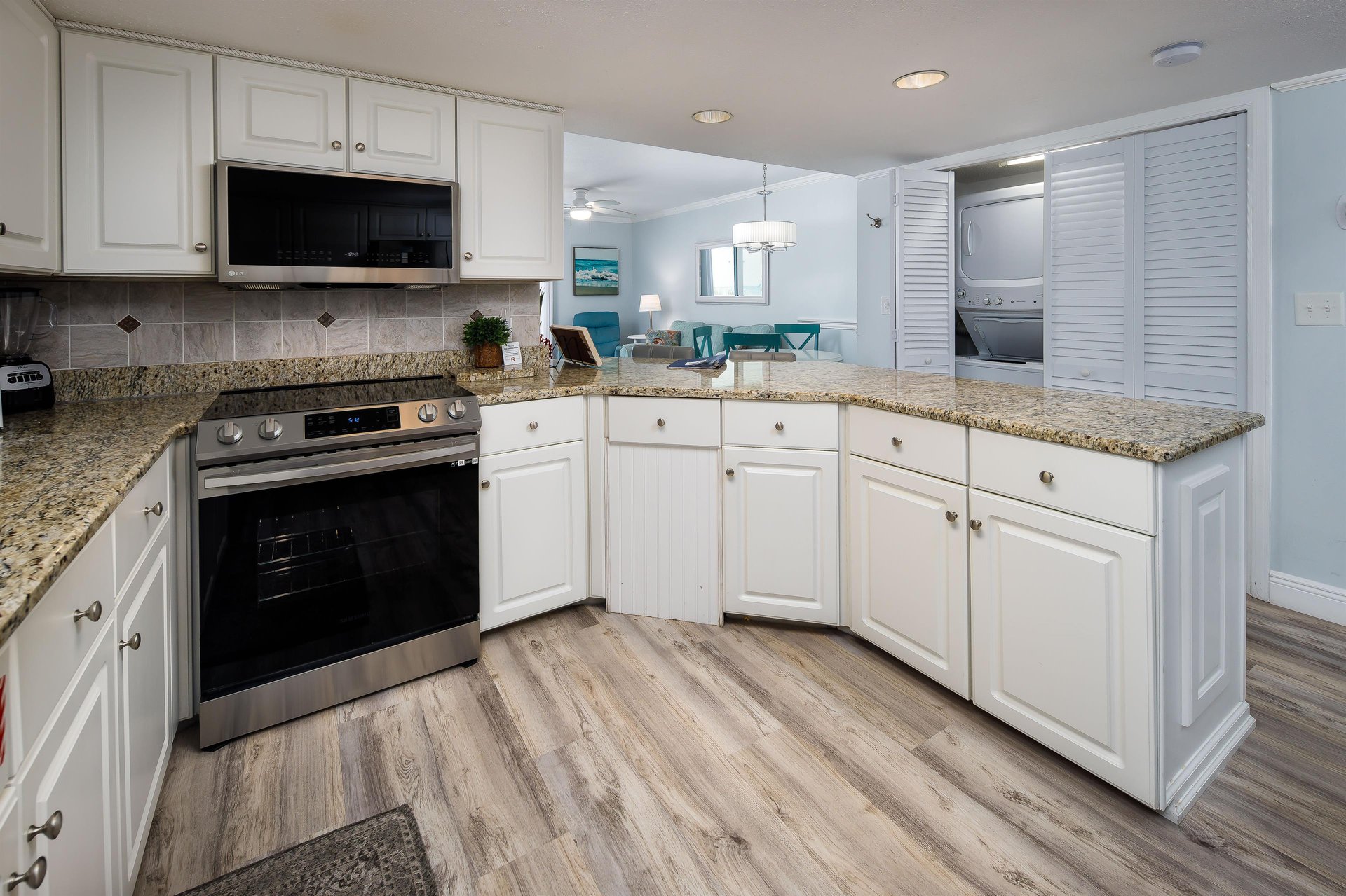 Nautilus Unit 2308 13