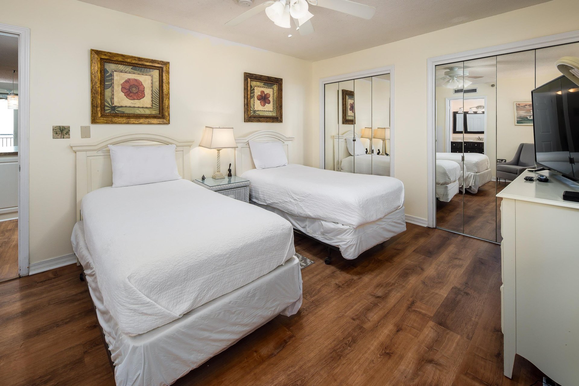 Nautilus Unit 1404 20