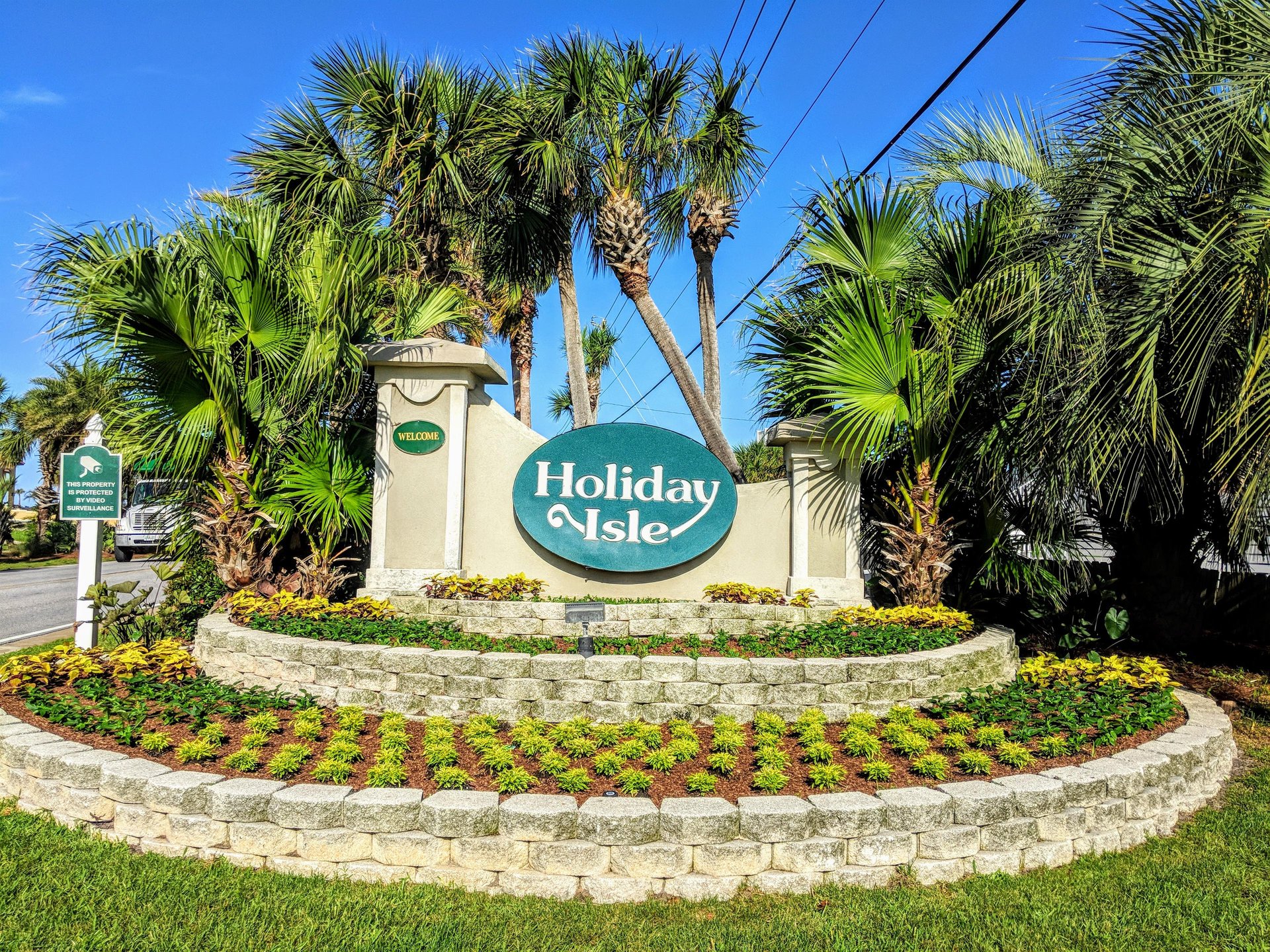 Holiday Surf and Racquet Unit 622 13