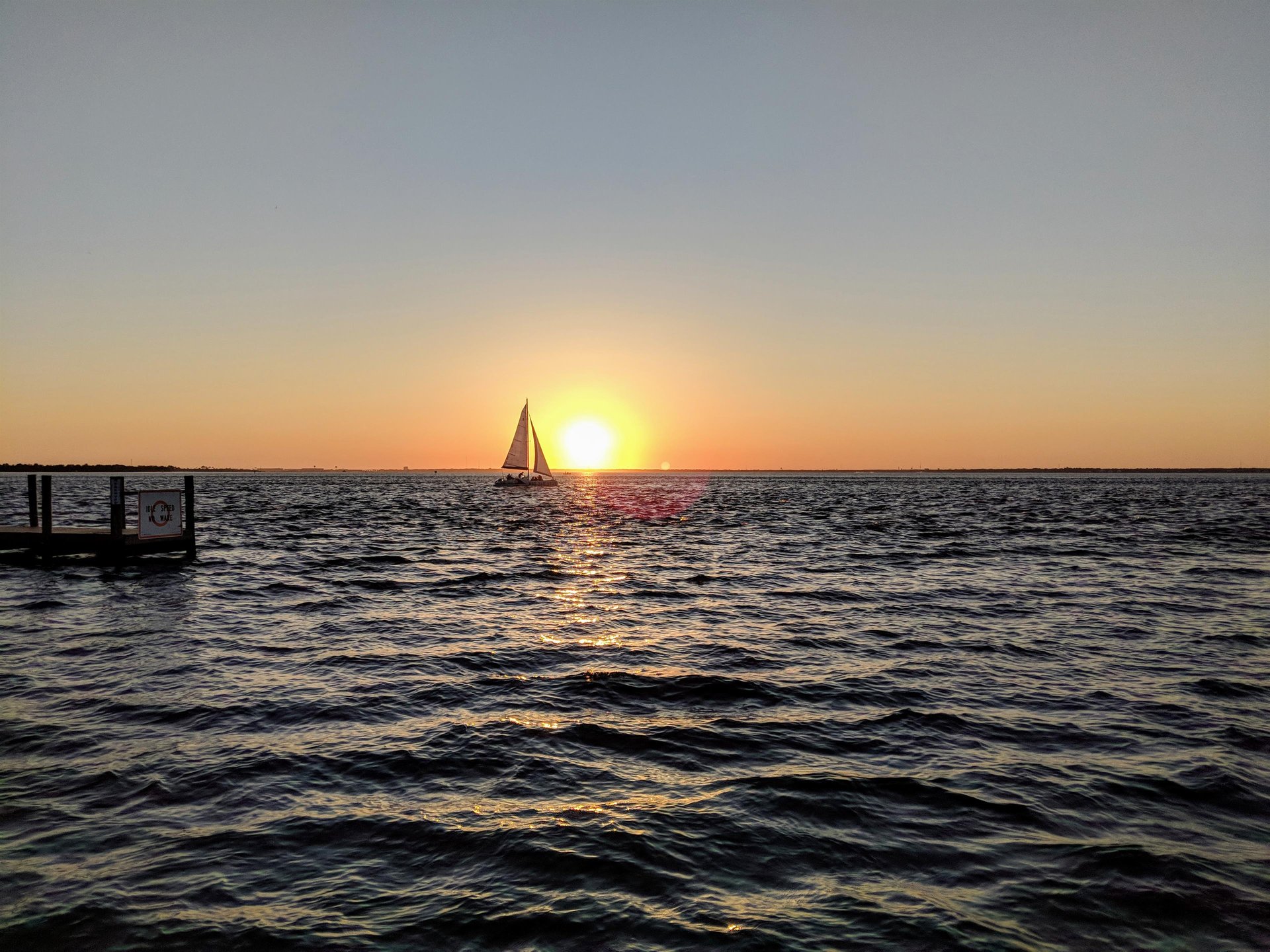 Holiday Surf and Racquet Unit 622 21