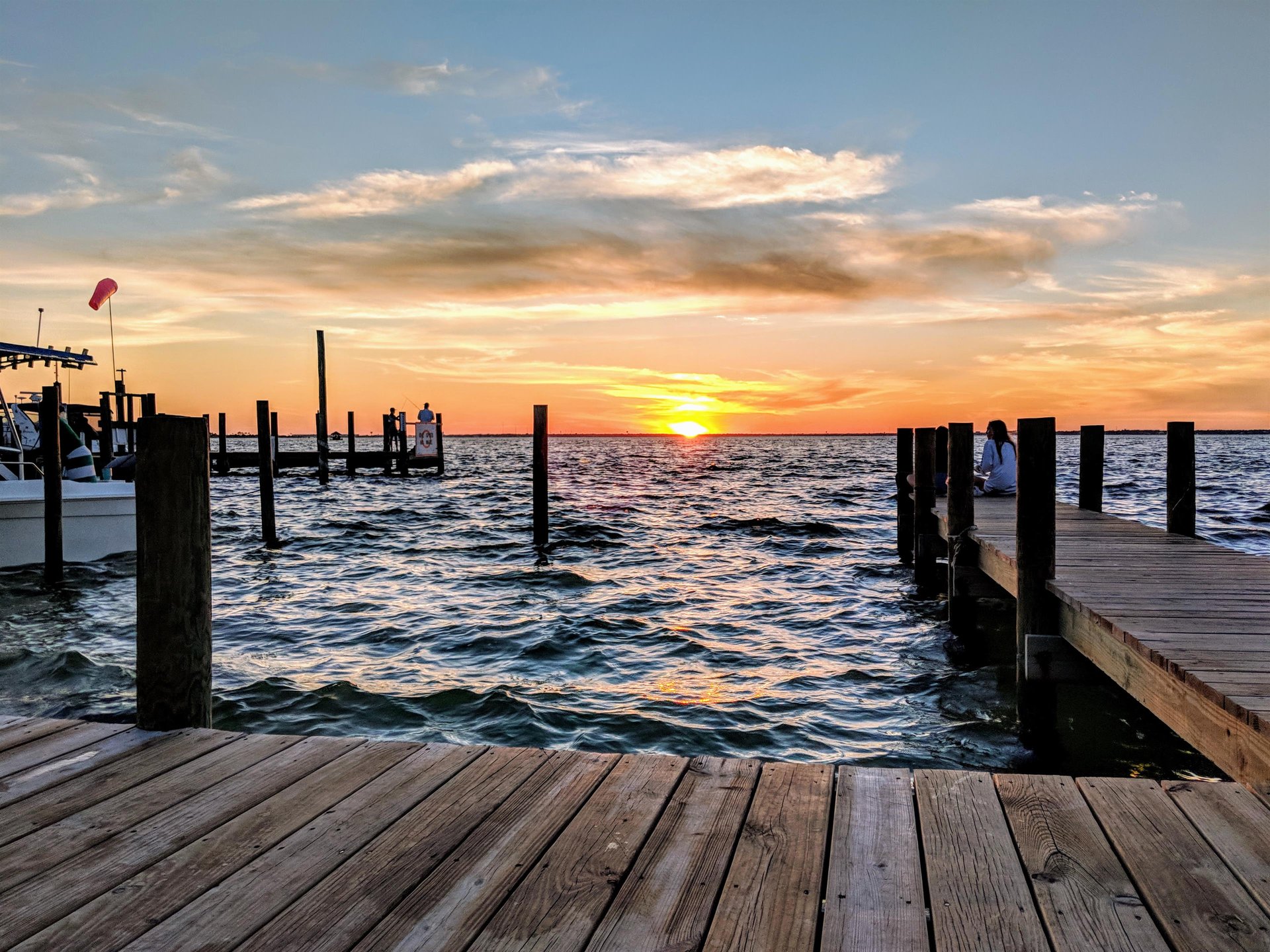 Holiday Surf and Racquet Unit 622 24