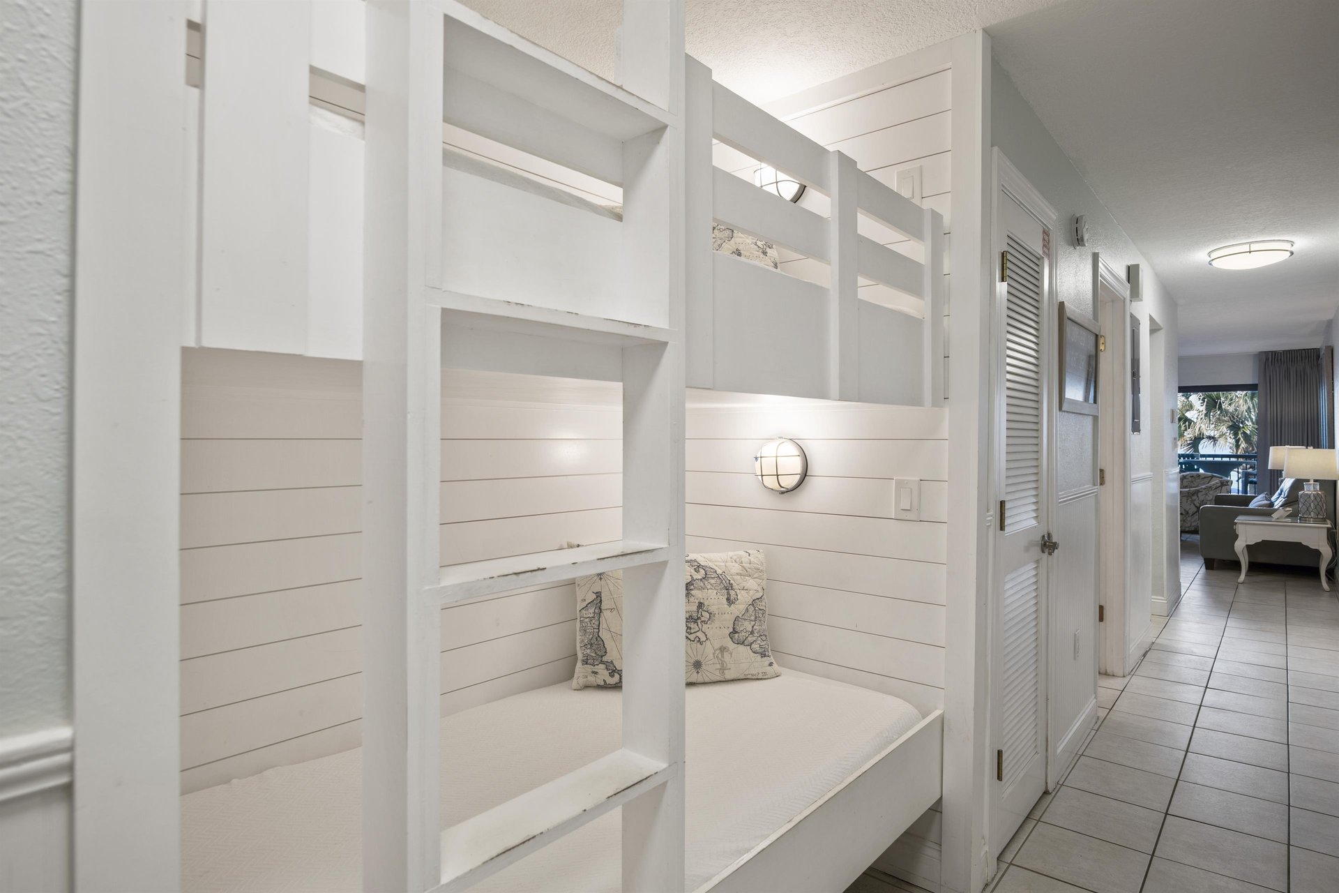 Destin Beach Club 210 11