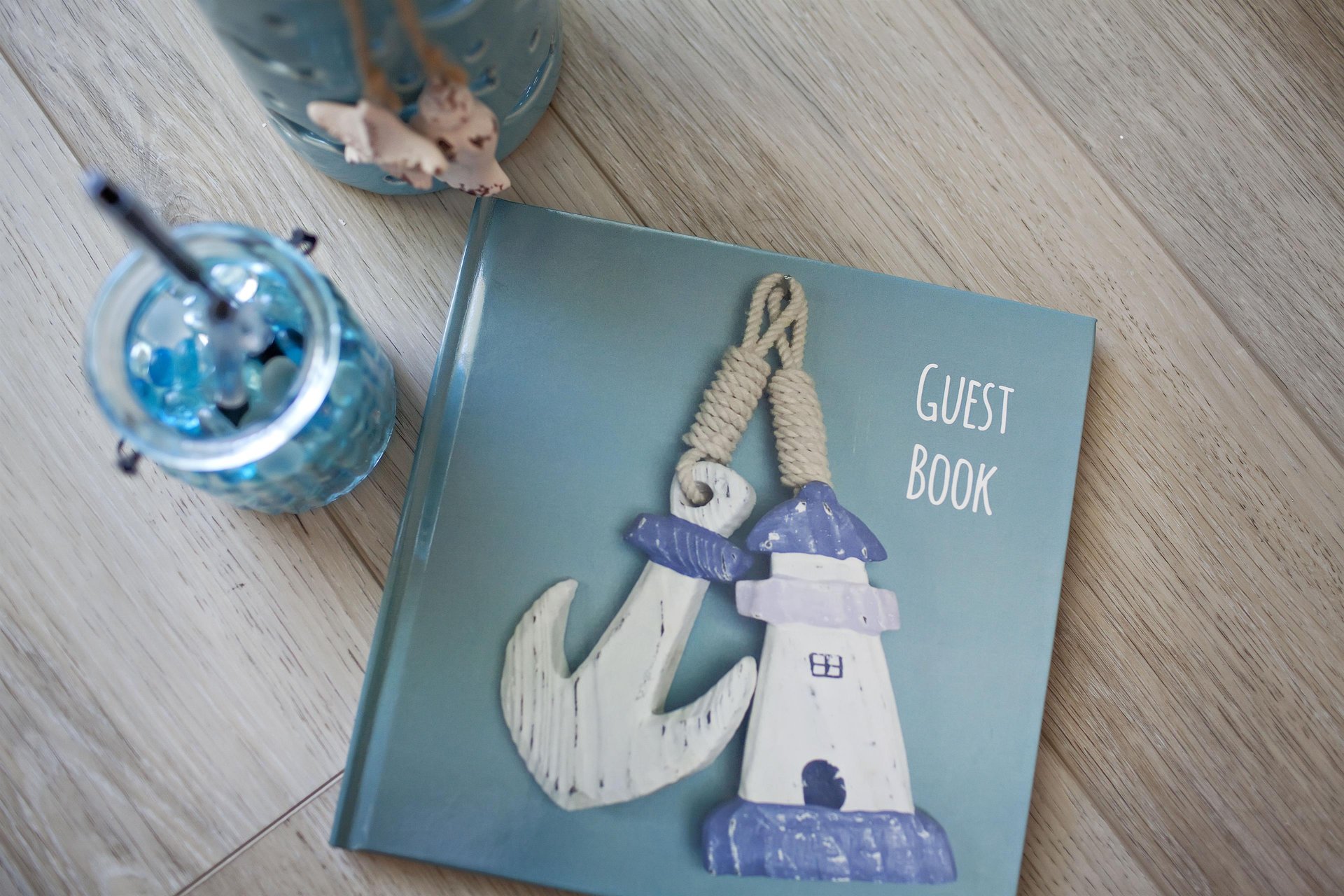 Holiday Surf and Racquet Unit 718 13