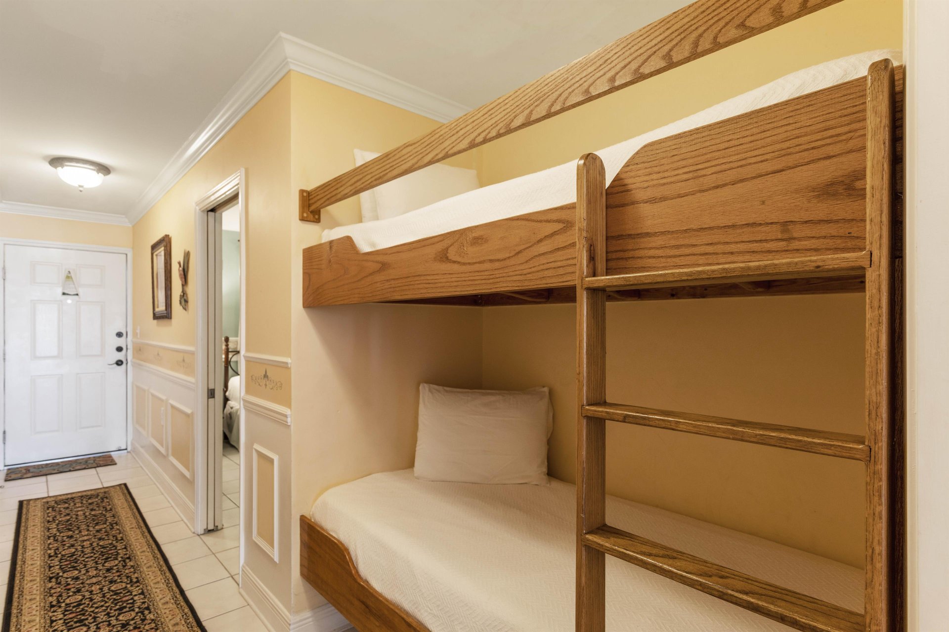 Coral Reef Club 08 9