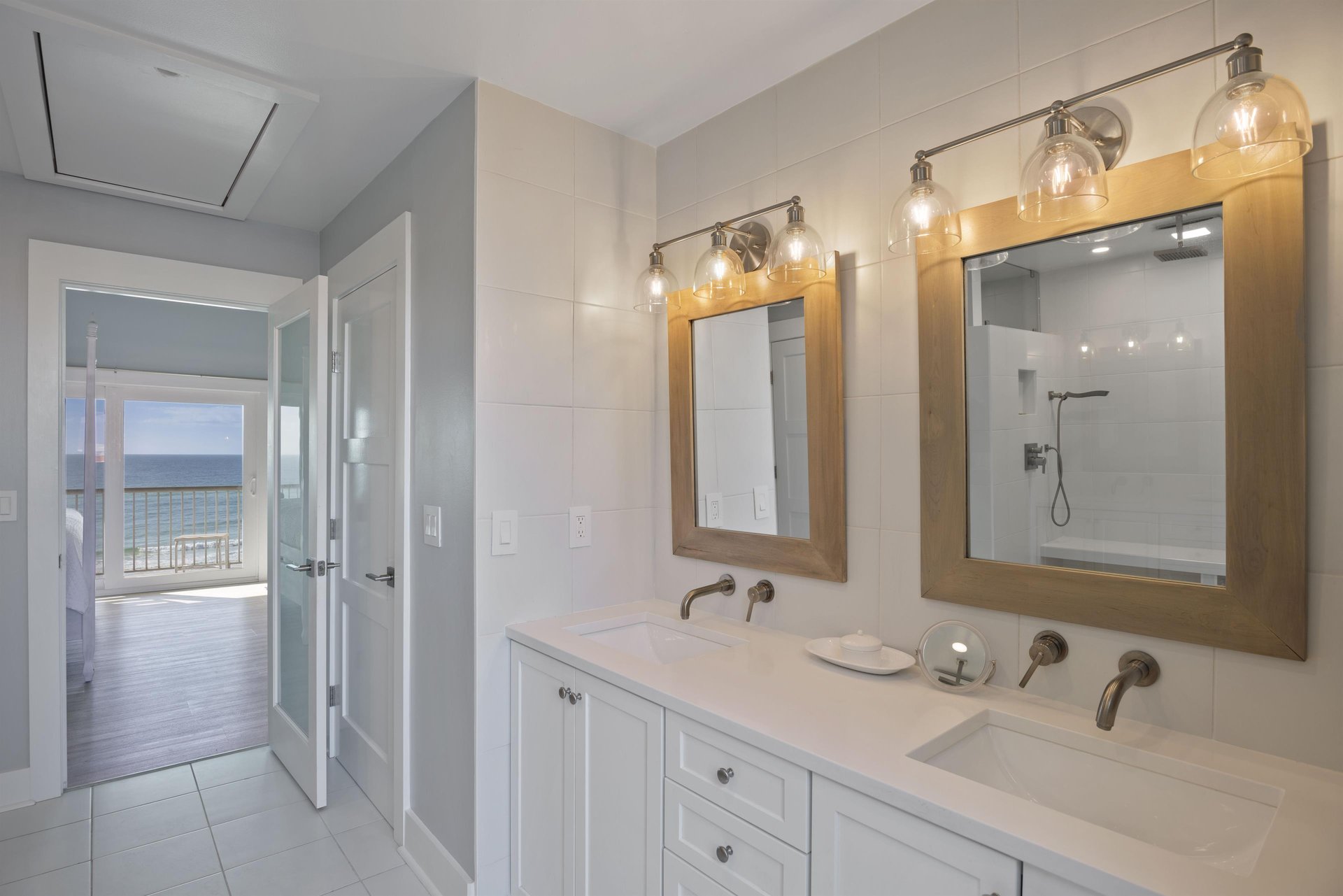 Destin Seafarer 205 19