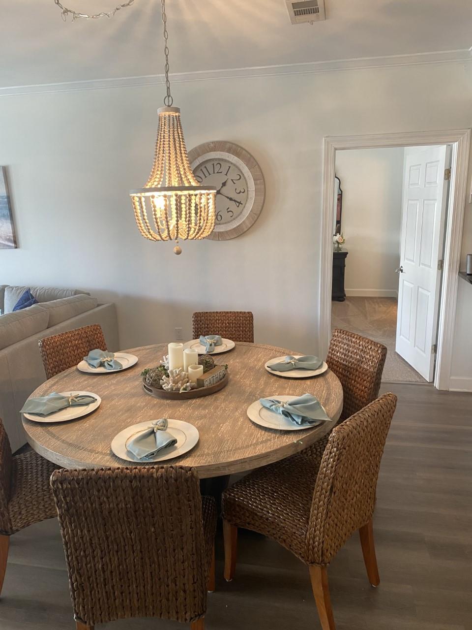 Pavilion Palms 103B 7