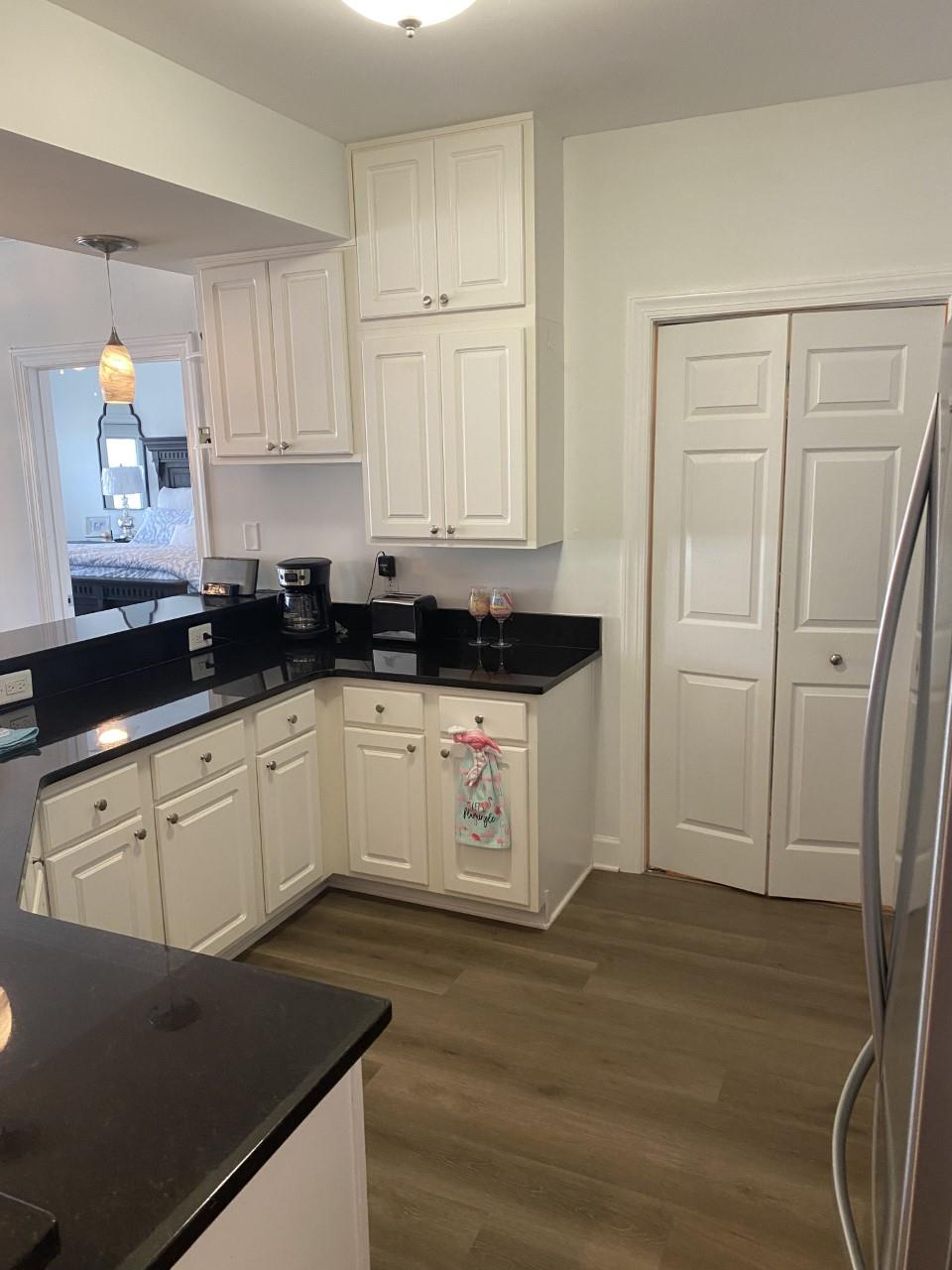 Pavilion Palms 103B 8