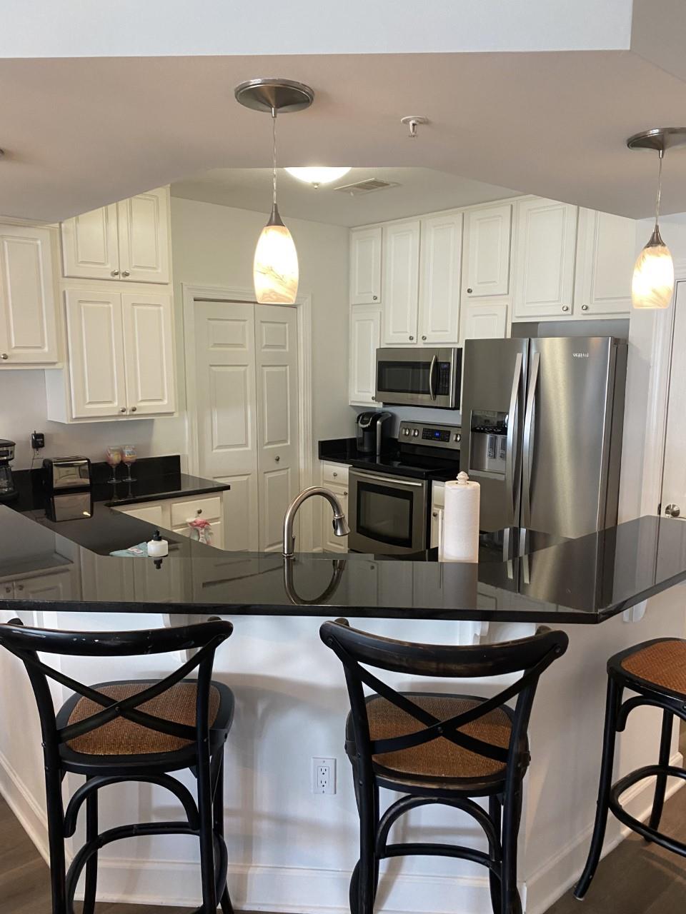 Pavilion Palms 103B 9