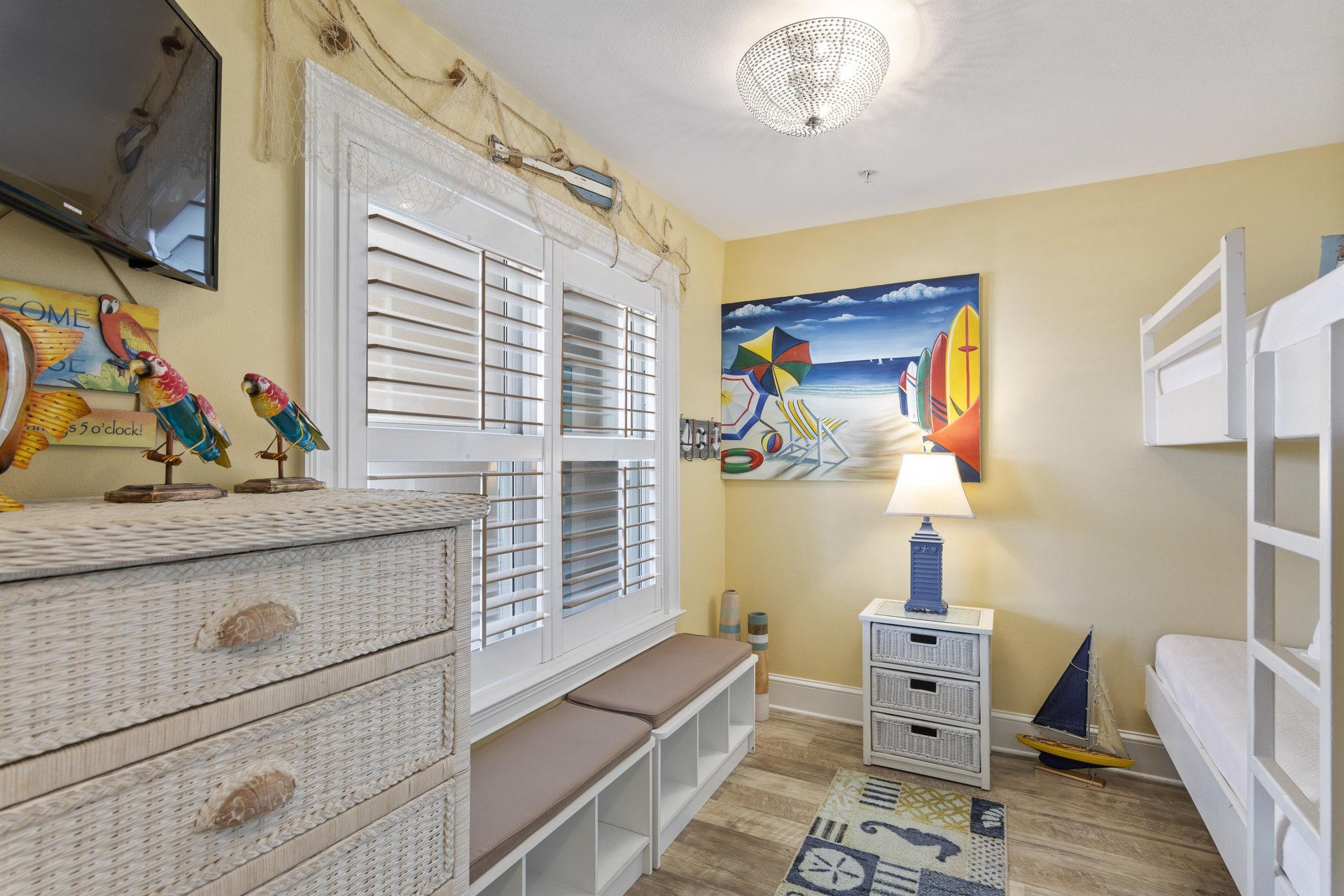 Crystal Dunes 305 16