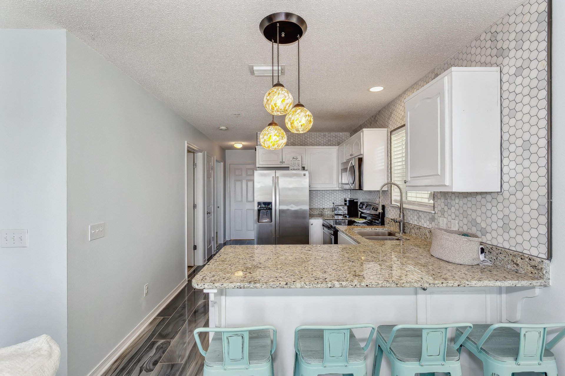 Gulf Island Condominiums 421 BrightNSunny NEW 8