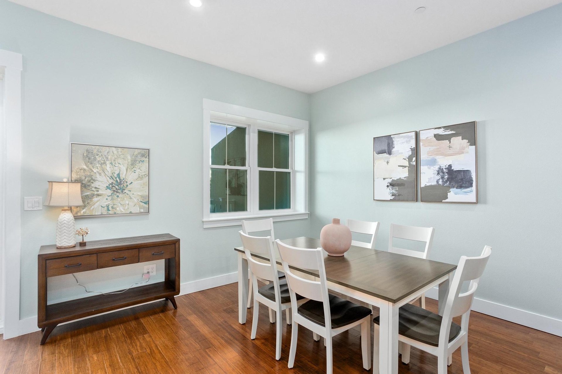 Calle Bonita 1722  Seastone 9