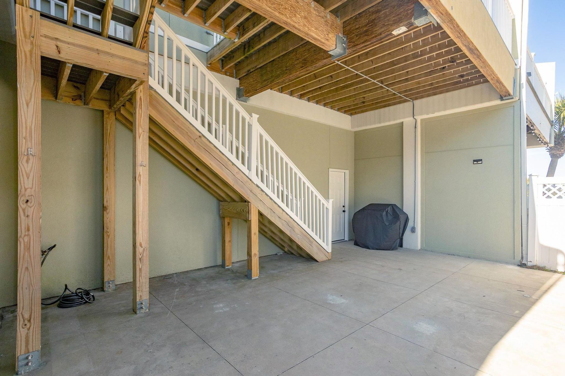 Calle Bonita 1722  Seastone 34