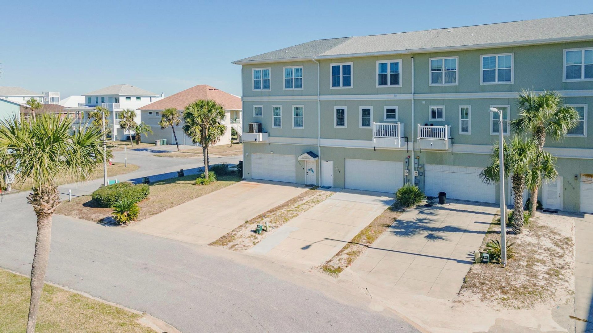 Calle Bonita 1722  Seastone 36