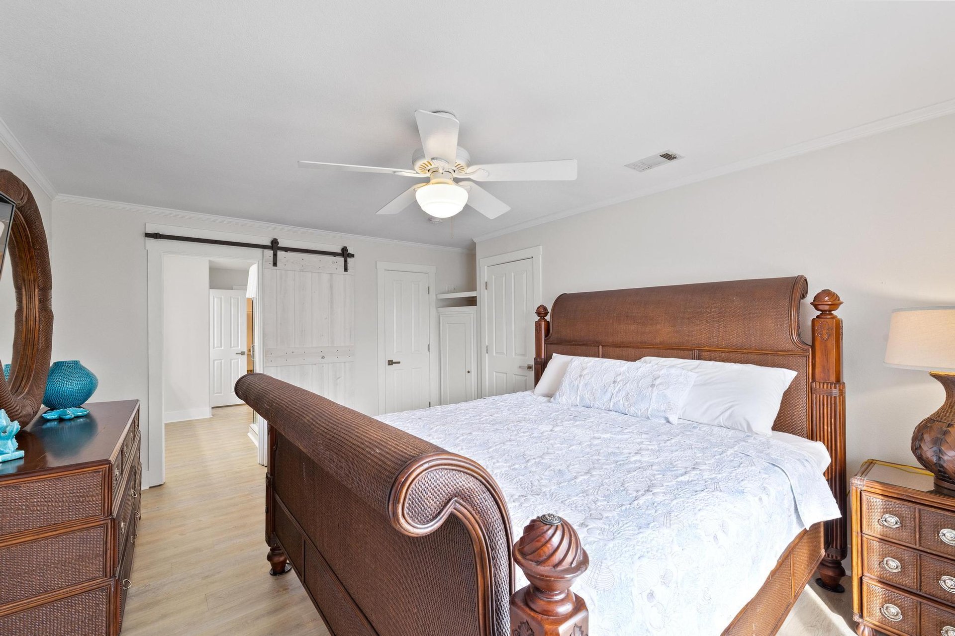 Maldonado 1409  The Hip  Nautic 20