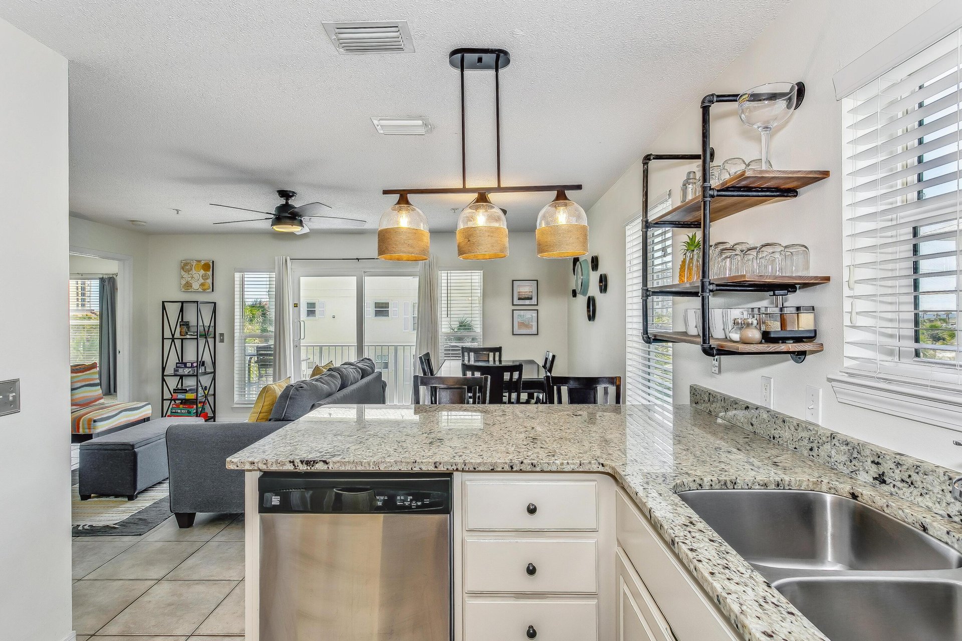 Gulf Island Condominiums 721  Island Life Navarre Hideaway 6