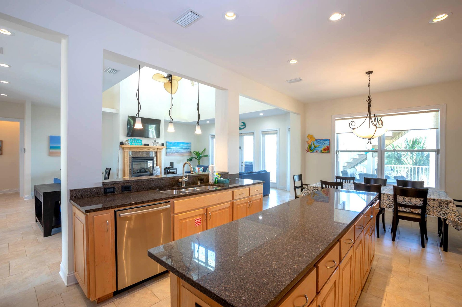 Calle Juela 5  Sandy Crab Horizon 13