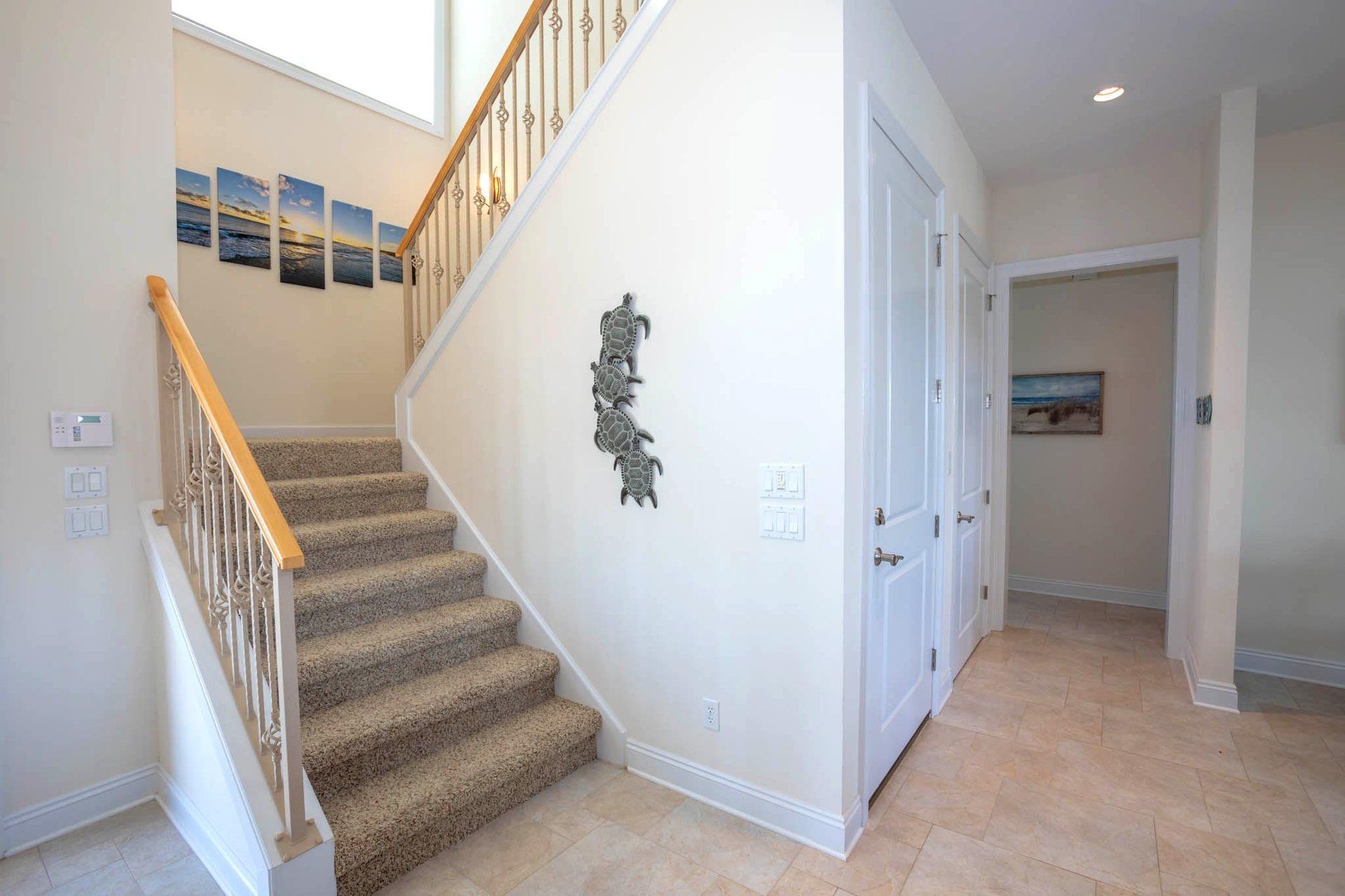 Calle Juela 5  Sandy Crab Horizon 24