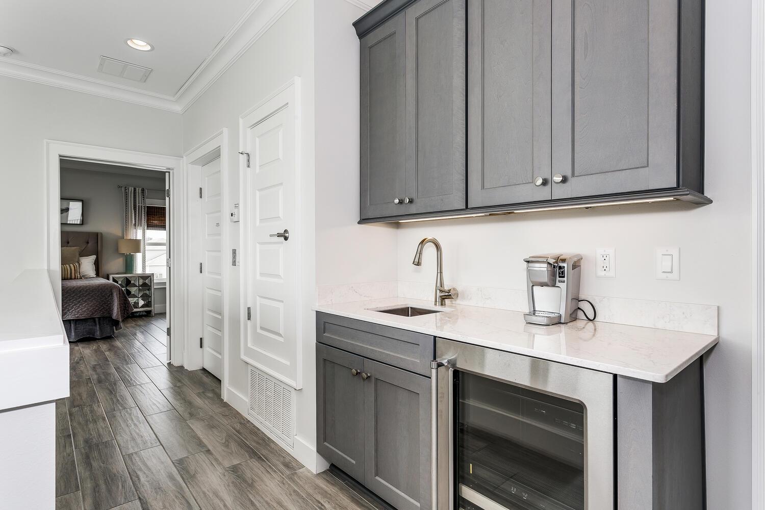 Maldonado 307  Saltwater Escape 26