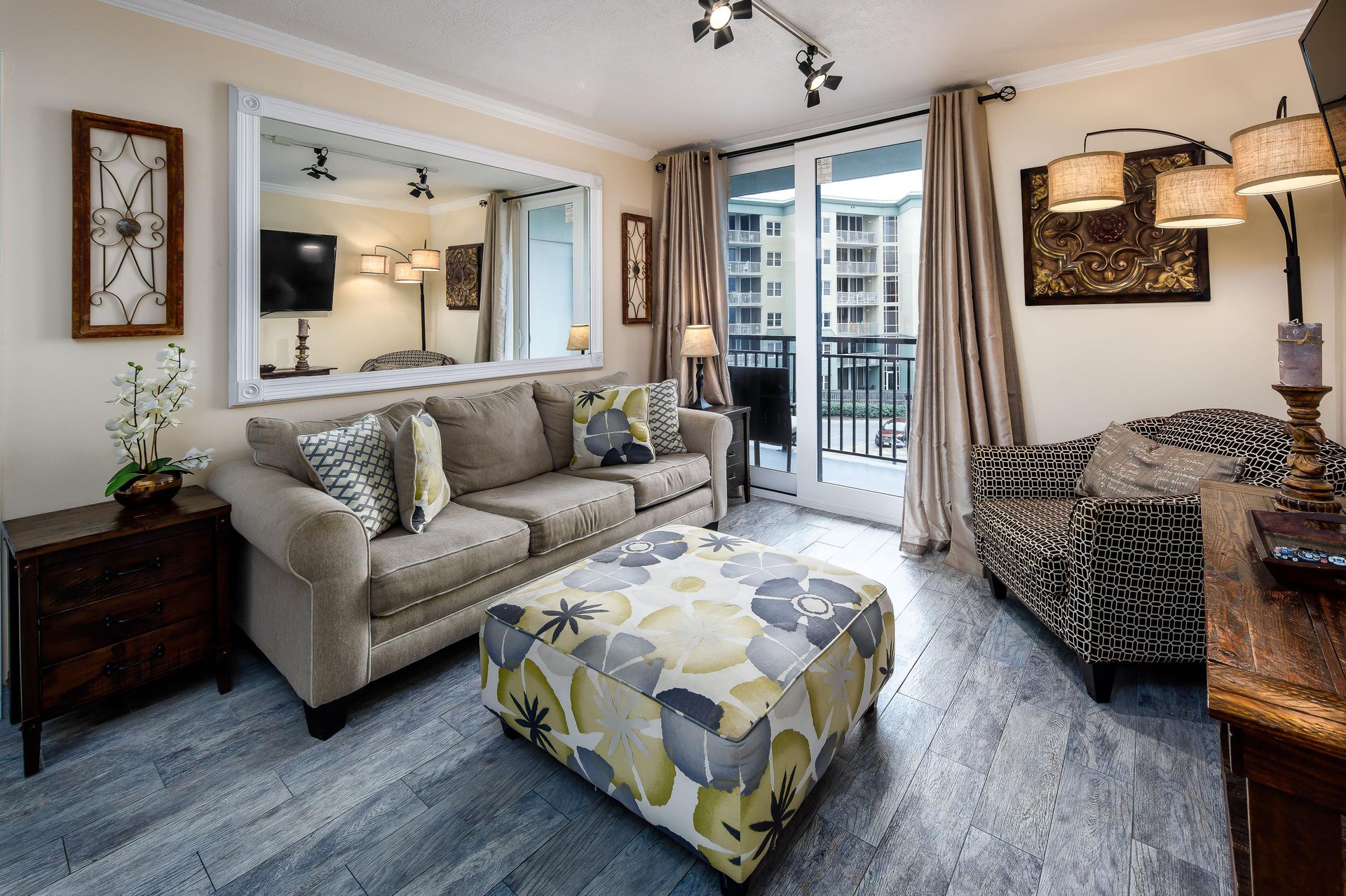 Nautilus Unit 2411 4