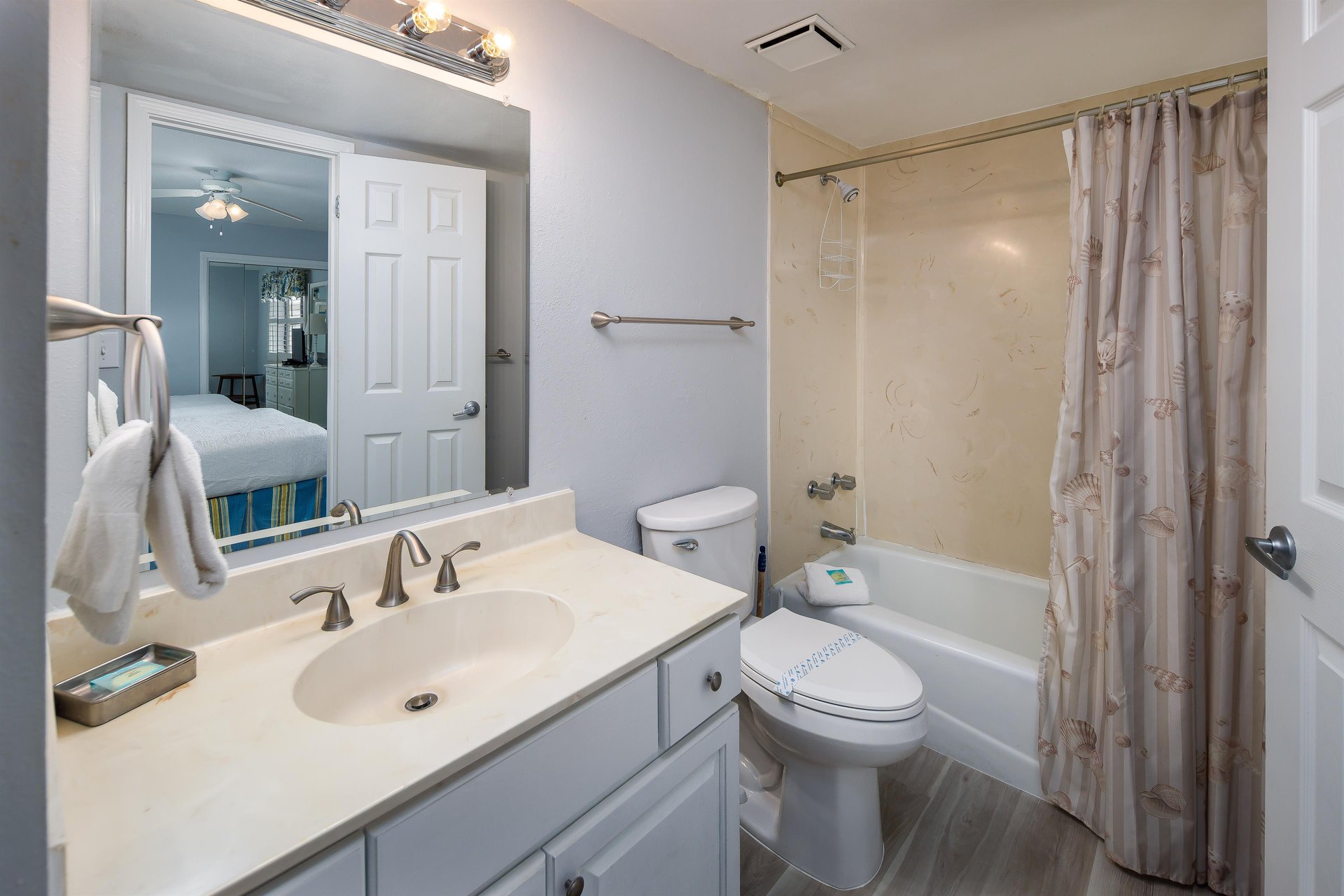 Nautilus Unit 2708 15