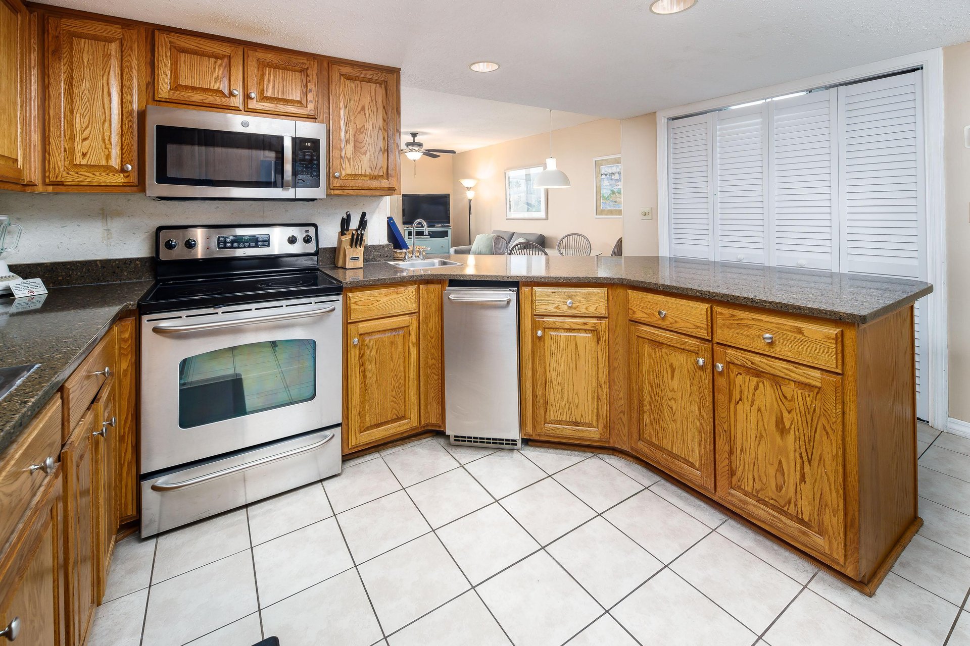 Nautilus Unit 2711 8