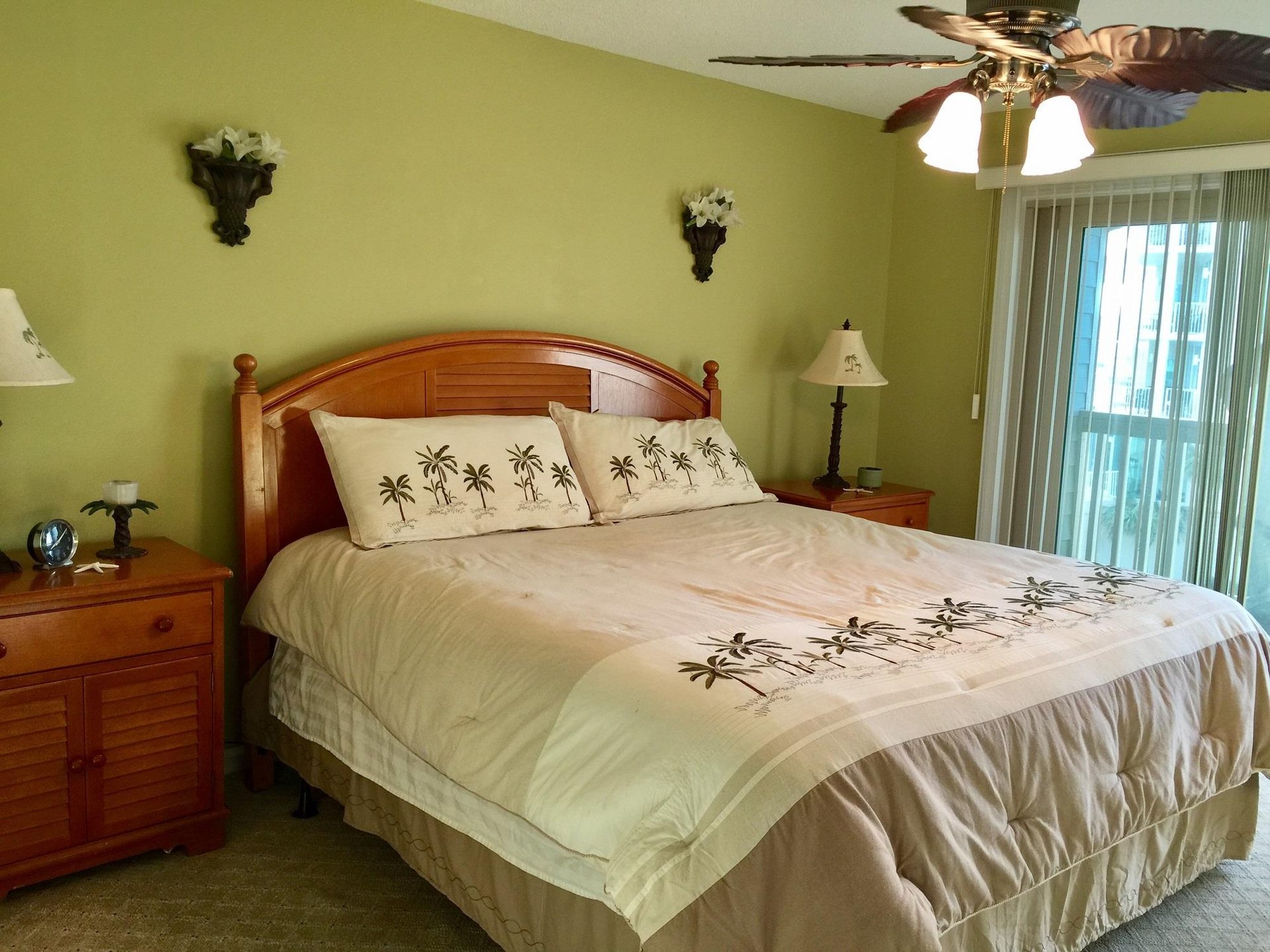 Summer House W B201 8