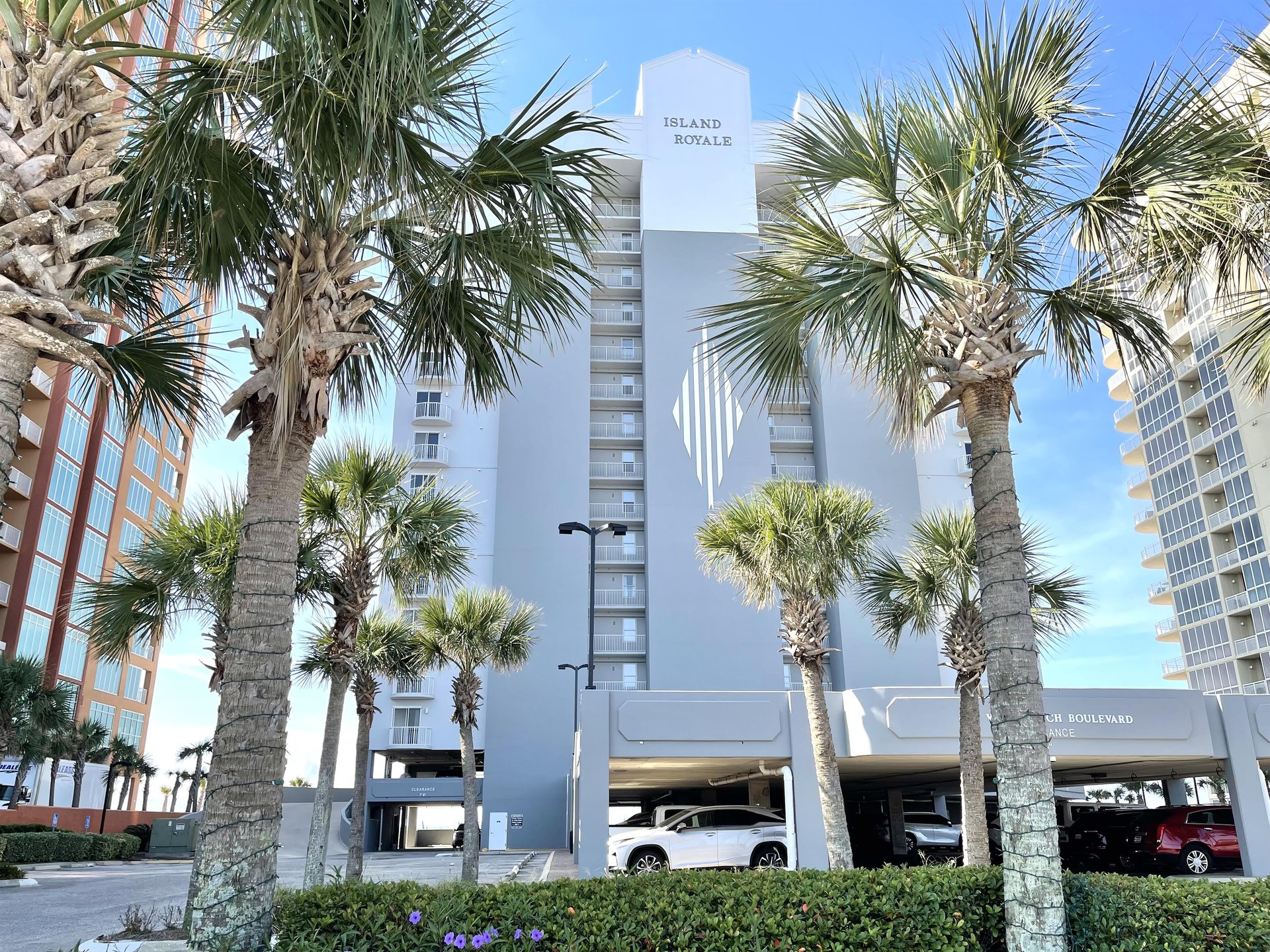 Island Royale 1105 29