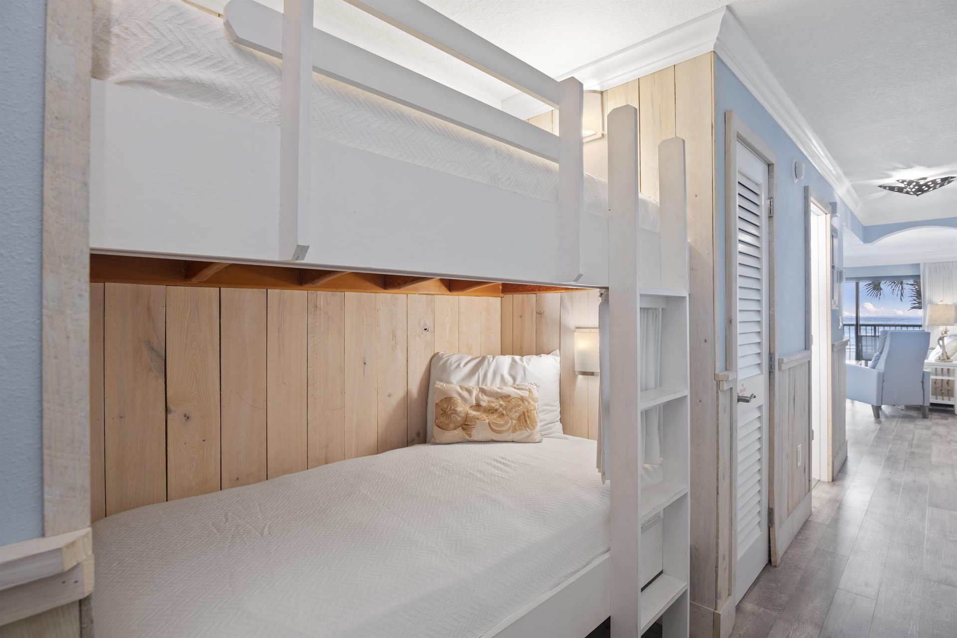 Destin Beach Club 212 9