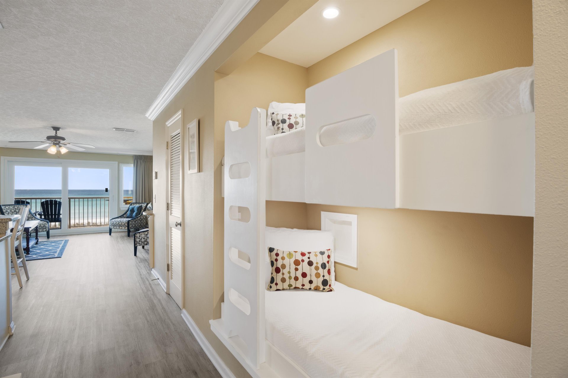 Destin Seafarer 113 10