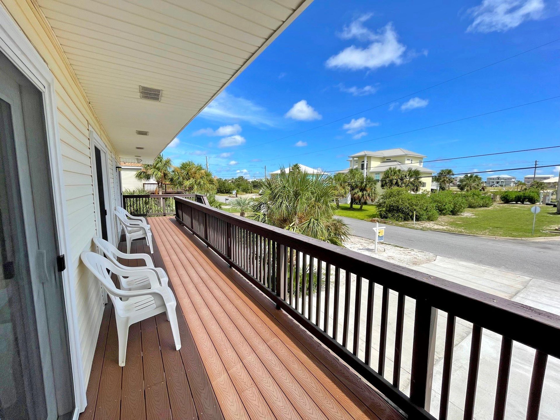 Panferio 903  The Beehive 4