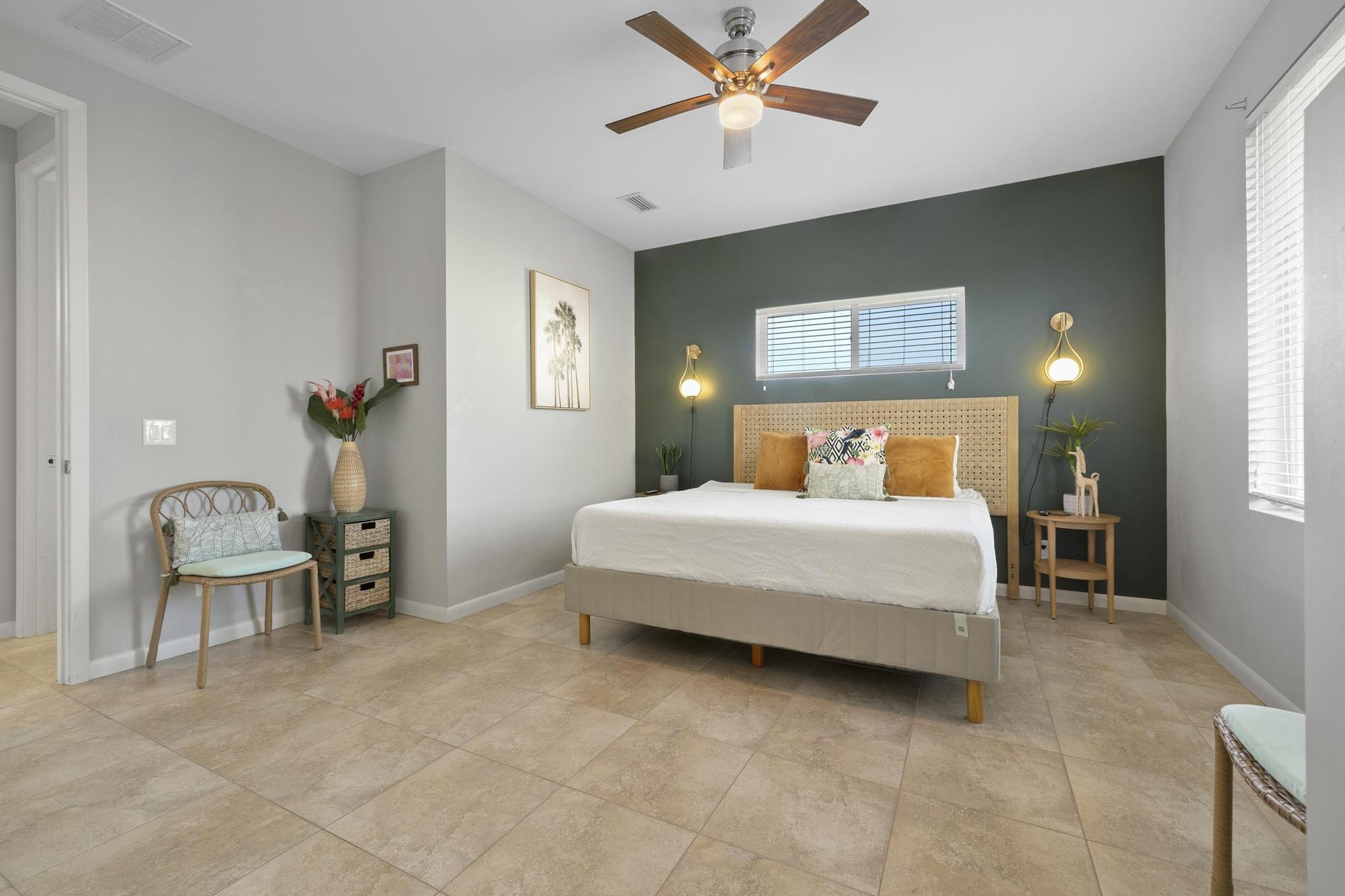 Via De Luna 213  Purple Palms 10