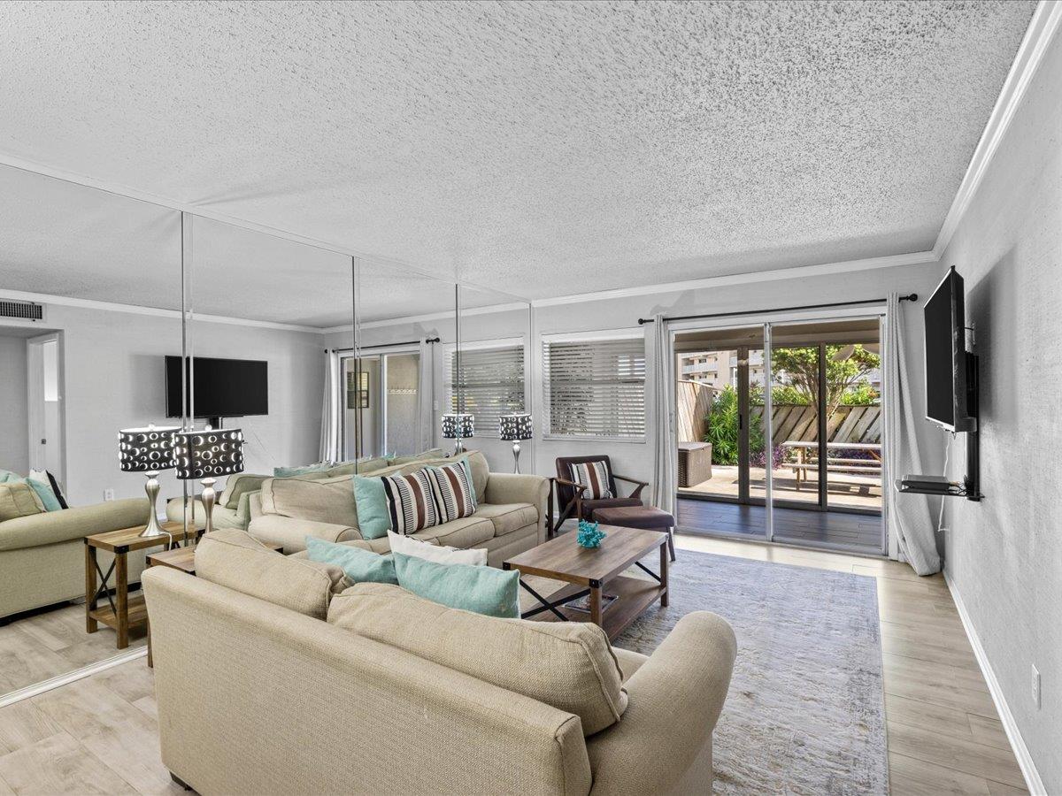 Holiday Surf and Racquet Unit 2A 9